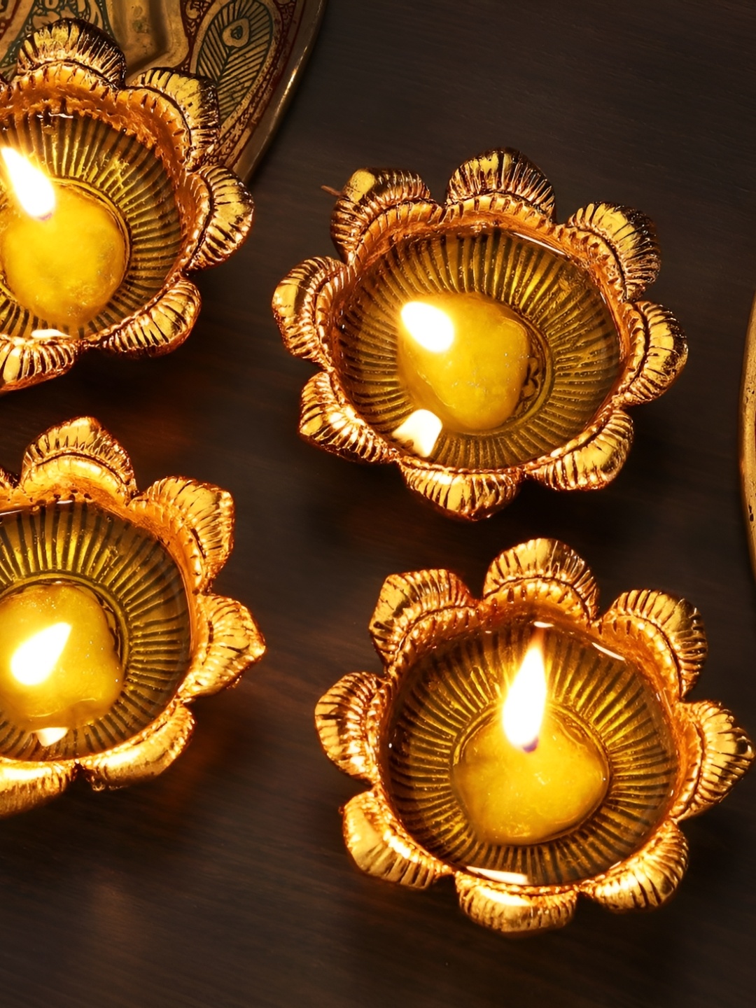 IndianShelf 4 Pieces Diwali Gifts Aluminium Golden Finish Flower Shape Puja Diya Oil Lamp, Gold
IndianShelf 4 Pieces Diwali Gifts Aluminium Golden Finish Flower Shape Puja Diya Oil Lamp, Gold