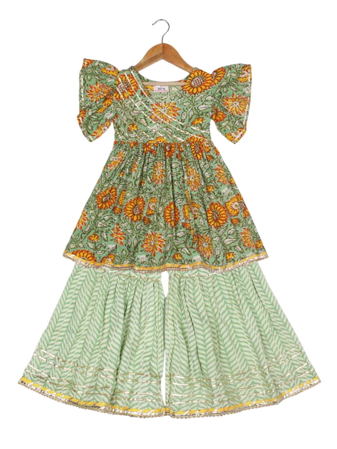 AATYA KIIDS Girls Printed Empire Gotta Patti Pure Cotton Anarkali Kurti with Sharara, Green
AATYA KIIDS Girls Printed Empire Gotta Patti Pure Cotton Anarkali Kurti with Sharara, Green