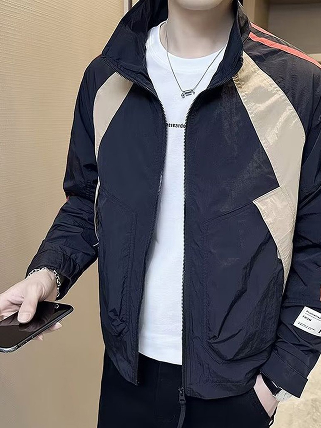 StyleCast x Revolte Men Colourblocked Full Sleeves Mock Collar Tailored Jacket, Black
StyleCast x Revolte Men Colourblocked Full Sleeves Mock Collar Tailored Jacket, Black