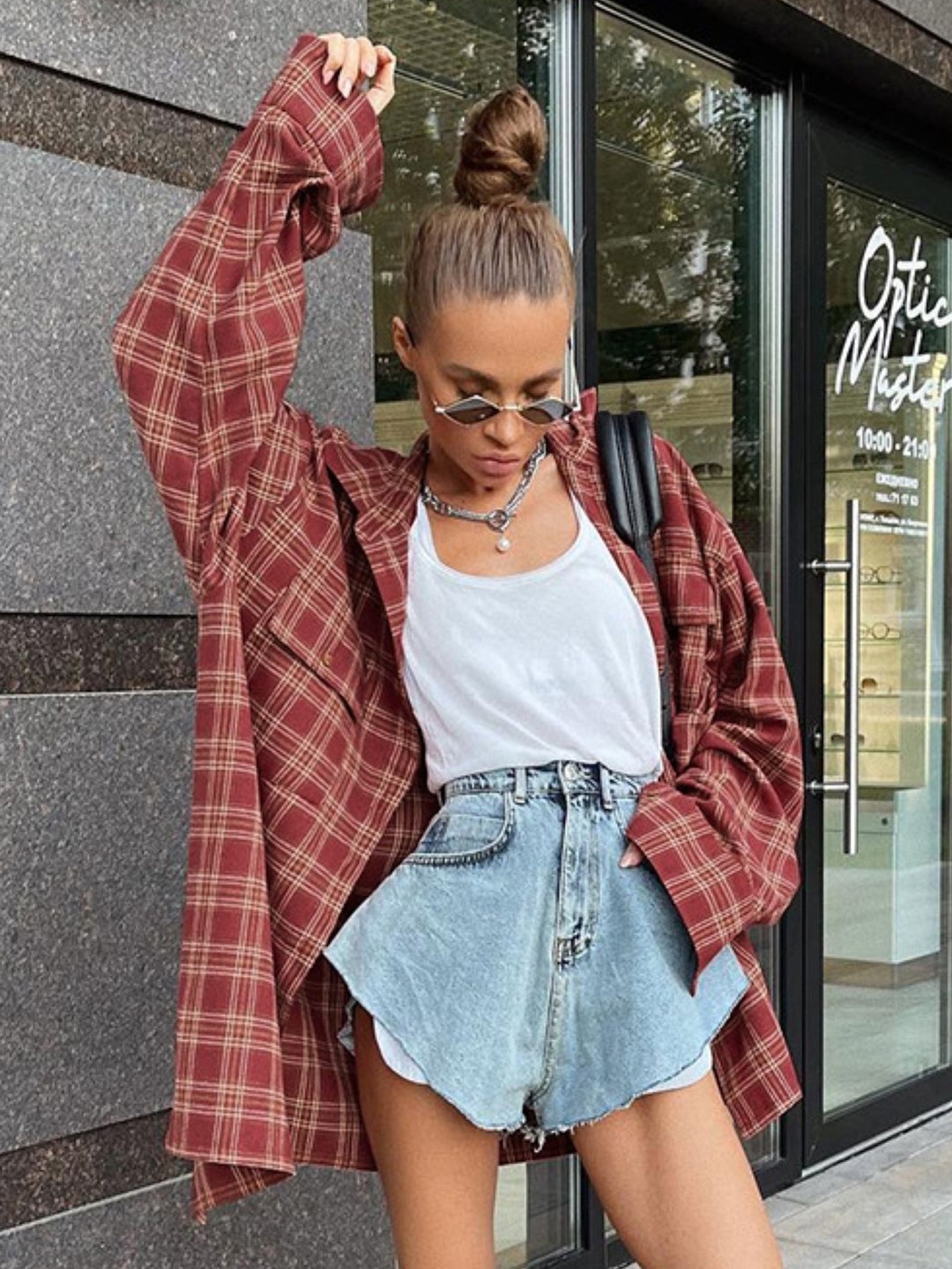 KPOP Women Comfort Spread Collar Tartan Checked Cotton Relaxed Fit Casual Shirt, Brown
KPOP Women Comfort Spread Collar Tartan Checked Cotton Relaxed Fit Casual Shirt, Brown