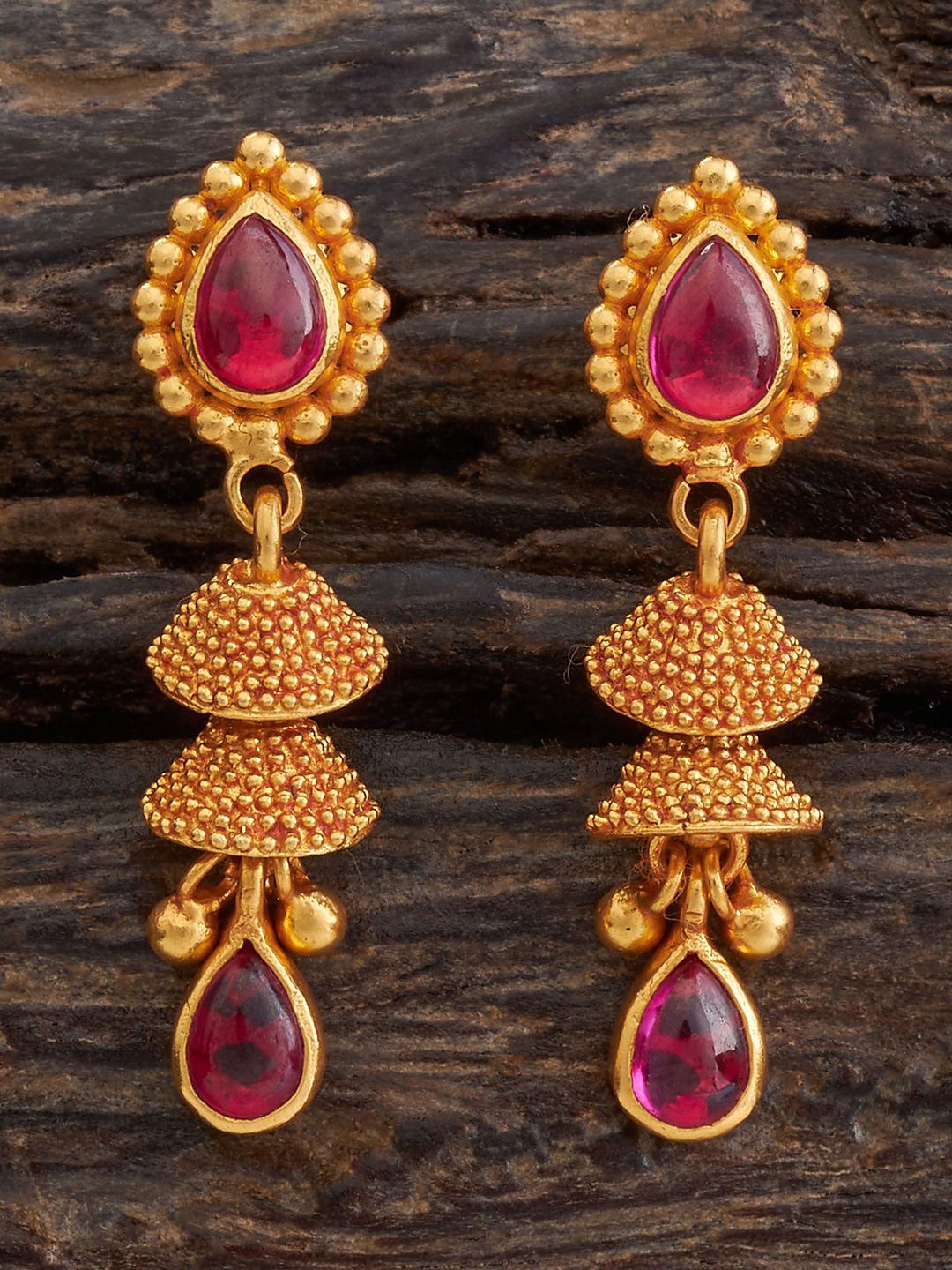 Kushal's Fashion Jewellery 92.5 Pure Silver Gold-Plated Teardrop Shaped Drop Earrings
Kushal's Fashion Jewellery 92.5 Pure Silver Gold-Plated Teardrop Shaped Drop Earrings