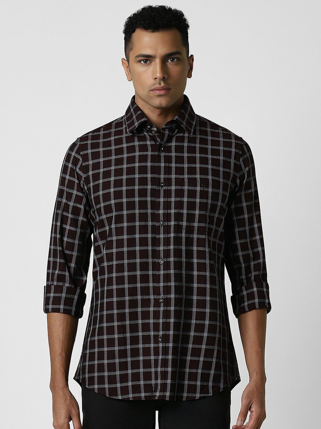 Van Heusen Sport Men Spread Collar Tartan Checked Cotton Slim Fit Casual Shirt, Brown
Van Heusen Sport Men Spread Collar Tartan Checked Cotton Slim Fit Casual Shirt, Brown