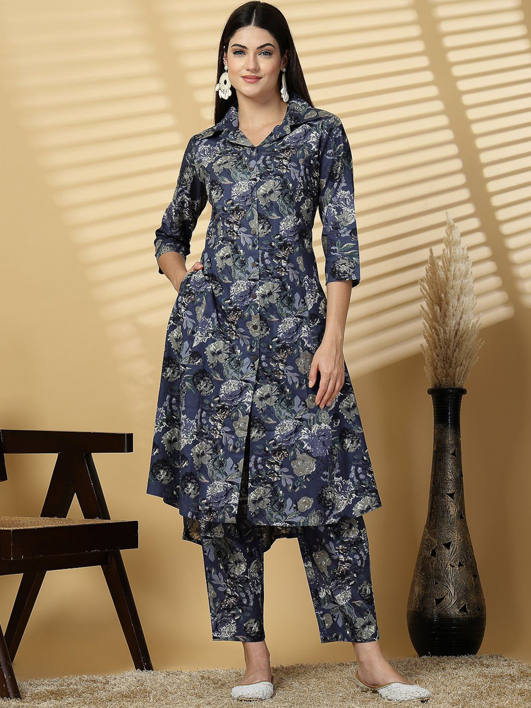 Pistaa Floral Printed Cuban Collar Pure Cotton Shirt Style A-Line Kurta With Trousers, Grey
Pistaa Floral Printed Cuban Collar Pure Cotton Shirt Style A-Line Kurta With Trousers, Grey