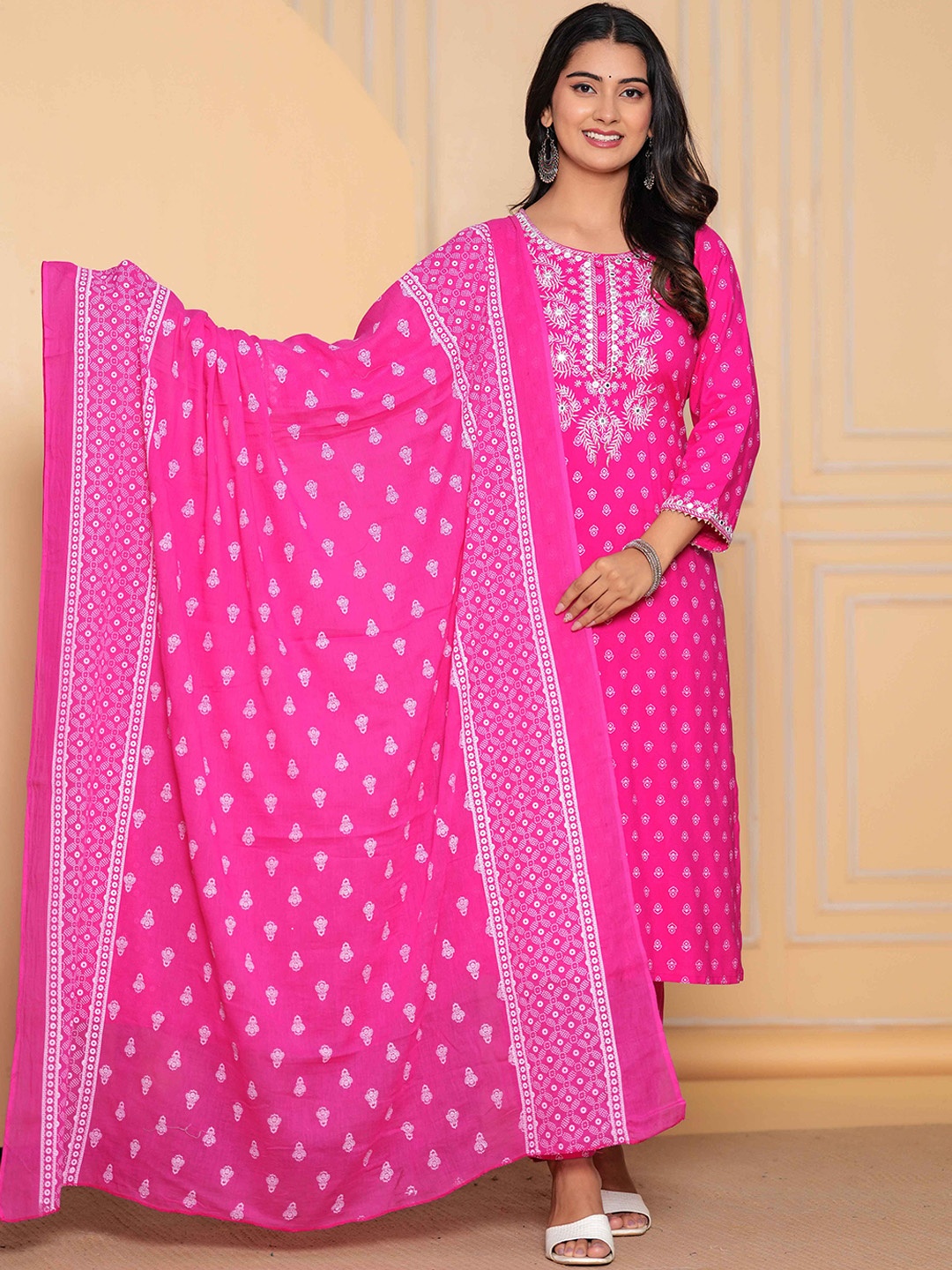 YUSRA Ethnic Motifs Printed Mirror Work Straight Kurta With Trouser & Dupatta, Pink
YUSRA Ethnic Motifs Printed Mirror Work Straight Kurta With Trouser & Dupatta, Pink