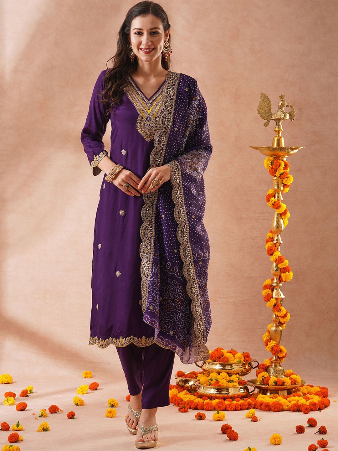 FASHOR Women Ethnic Motifs Embroidered Regular Sequinned Kurta with Trousers & With Dupatta, Purple
FASHOR Women Ethnic Motifs Embroidered Regular Sequinned Kurta with Trousers & With Dupatta, Purple