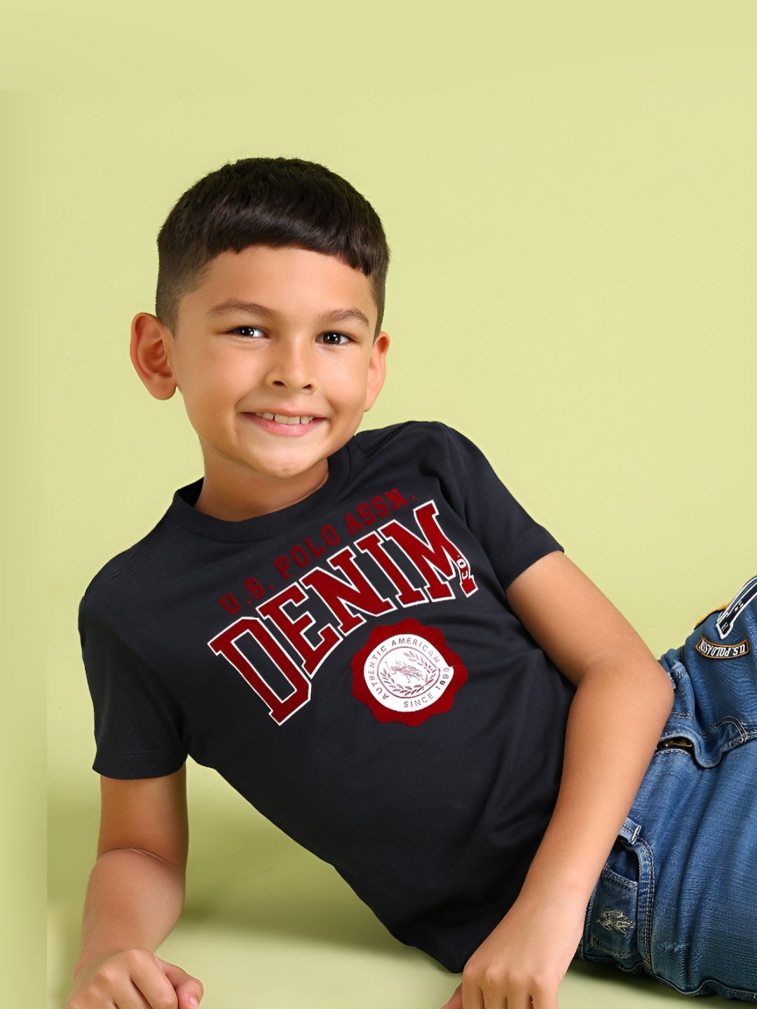 U.S. Polo Assn. Kids Boys Brand Logo Printed Round Neck Cotton T-shirt, Navy blue
U.S. Polo Assn. Kids Boys Brand Logo Printed Round Neck Cotton T-shirt, Navy blue