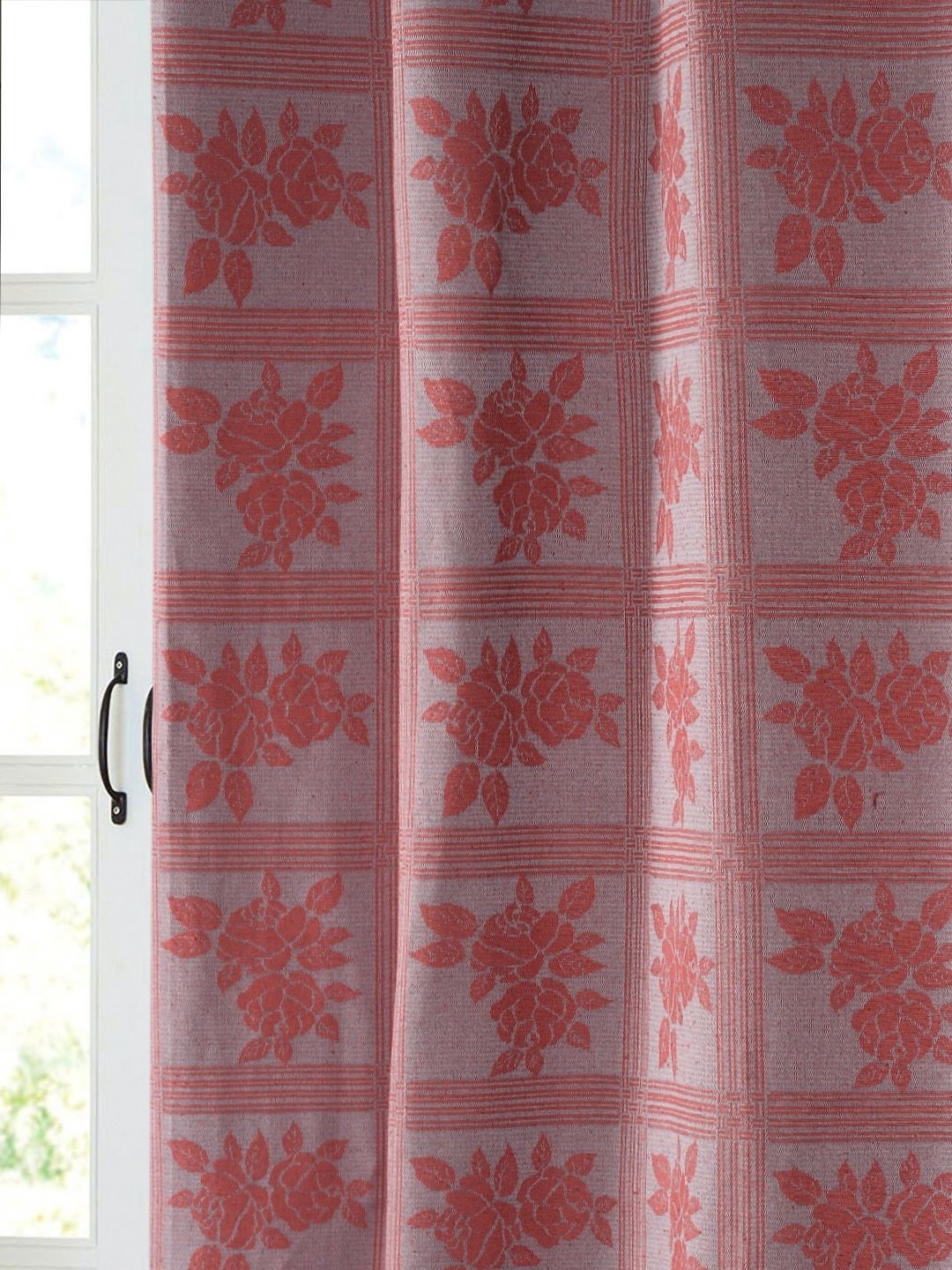 Saral Home Rust & Grey 2 Pieces Floral Woven Design Cotton Room Darkening Window Curtain
Saral Home Rust & Grey 2 Pieces Floral Woven Design Cotton Room Darkening Window Curtain