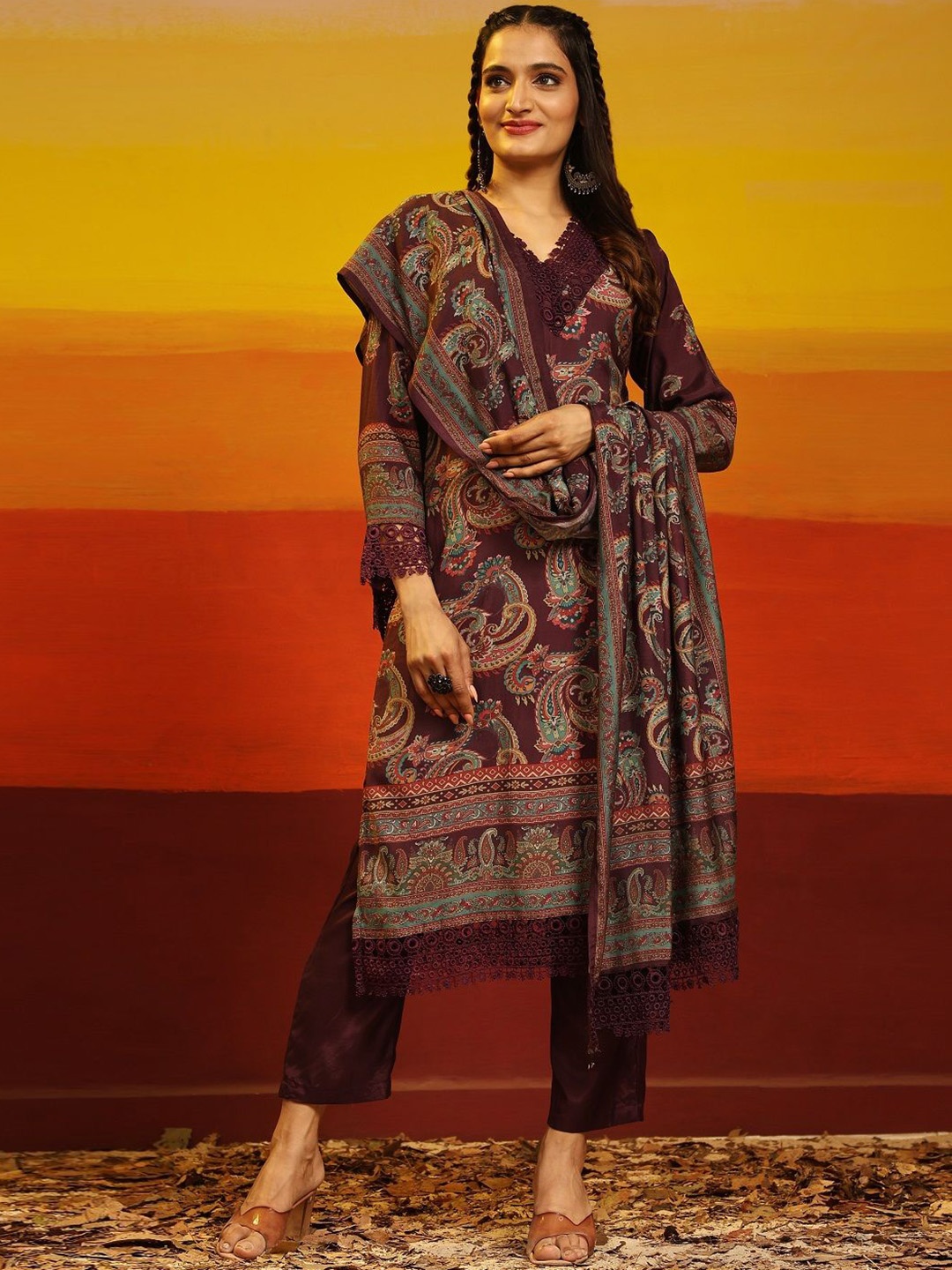 JIVORA Floral Printed V-Neck Sequinned Pure Silk Kurta with Trousers & Dupatta, Violet
JIVORA Floral Printed V-Neck Sequinned Pure Silk Kurta with Trousers & Dupatta, Violet