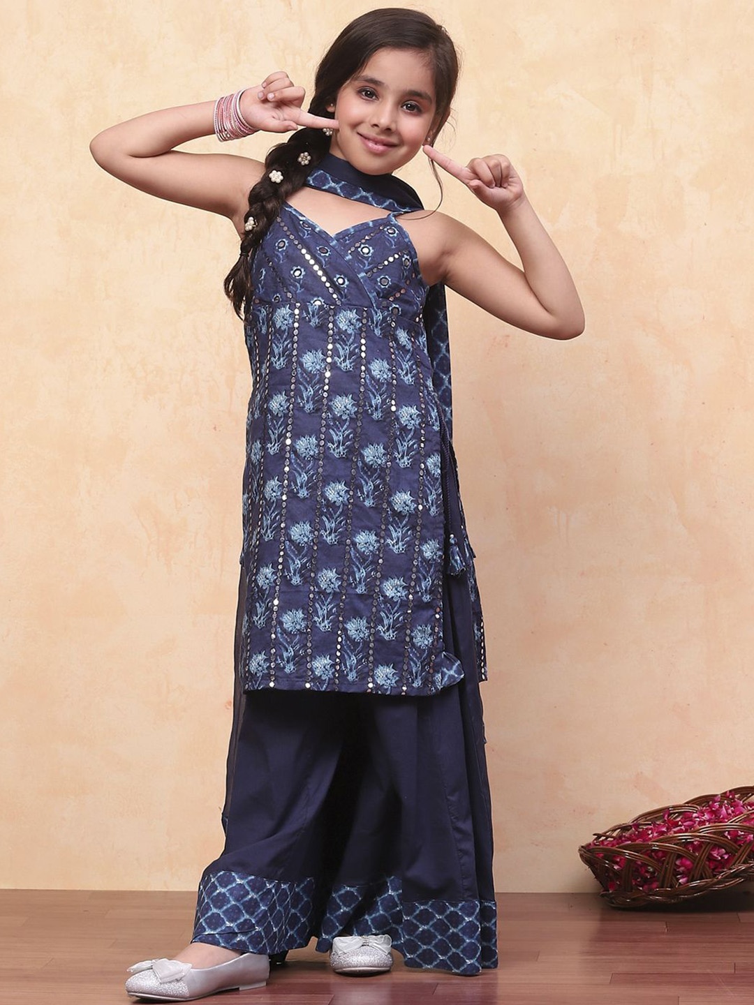 Biba Girls Floral Printed Shoulder Straps PureCotton Straight Kurta with Sharara & Dupatta, Blue
Biba Girls Floral Printed Shoulder Straps PureCotton Straight Kurta with Sharara & Dupatta, Blue