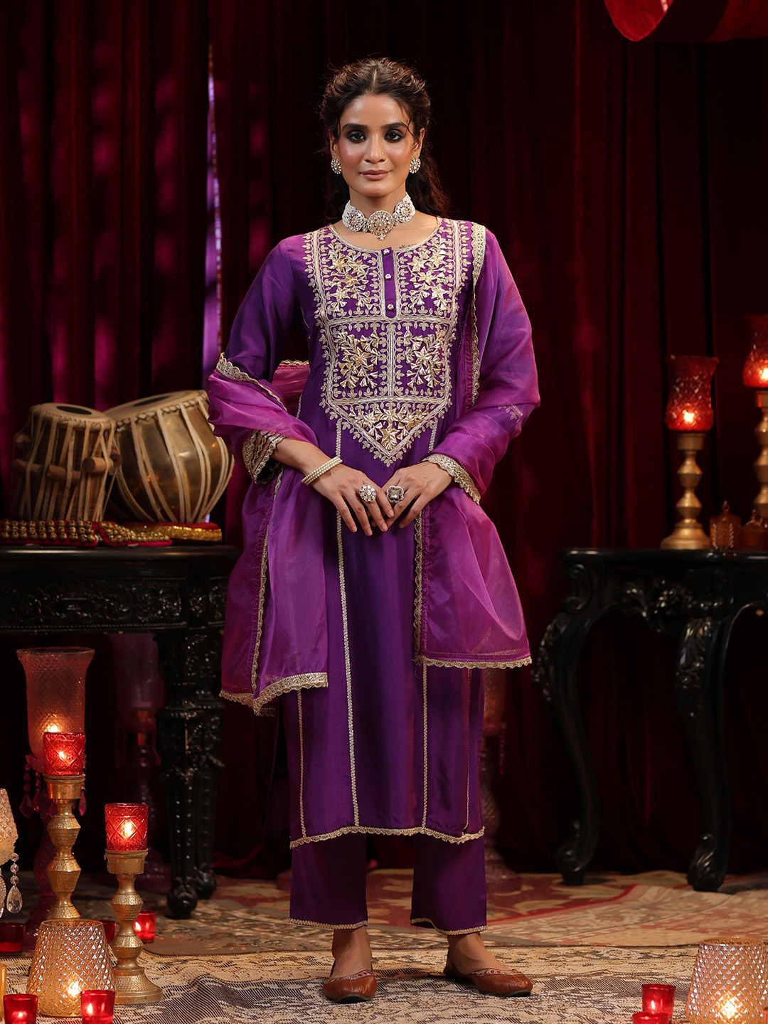 SCAKHI Ethnic Motifs Embroidered Gotta Patti Dupion Silk Kurta With Trousers & Dupatta, Purple
SCAKHI Ethnic Motifs Embroidered Gotta Patti Dupion Silk Kurta With Trousers & Dupatta, Purple