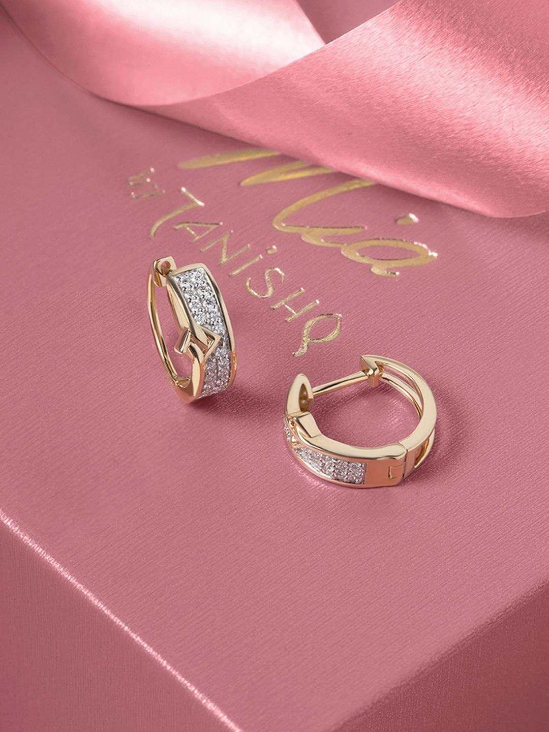 Mia by Tanishq 14Kt Elegant Vibes Gold & Diamond Hoop Women Earrings- 2.834g, Yellow
Mia by Tanishq 14Kt Elegant Vibes Gold & Diamond Hoop Women Earrings- 2.834g, Yellow