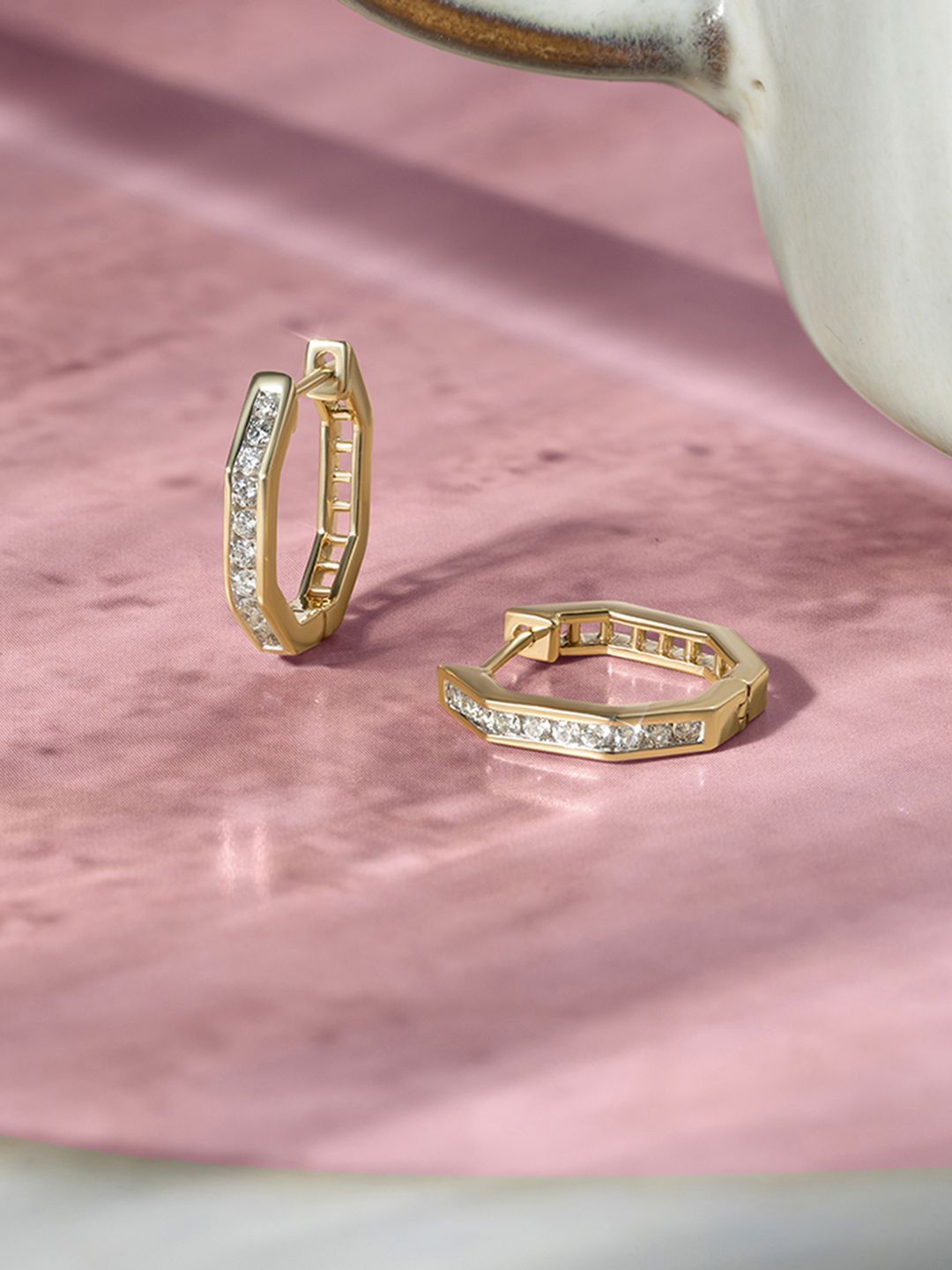 Mia by Tanishq Women 14Kt Sleek Luxe Gold & Diamond Hoop Earrings - 4.653 g, Yellow
Mia by Tanishq Women 14Kt Sleek Luxe Gold & Diamond Hoop Earrings - 4.653 g, Yellow