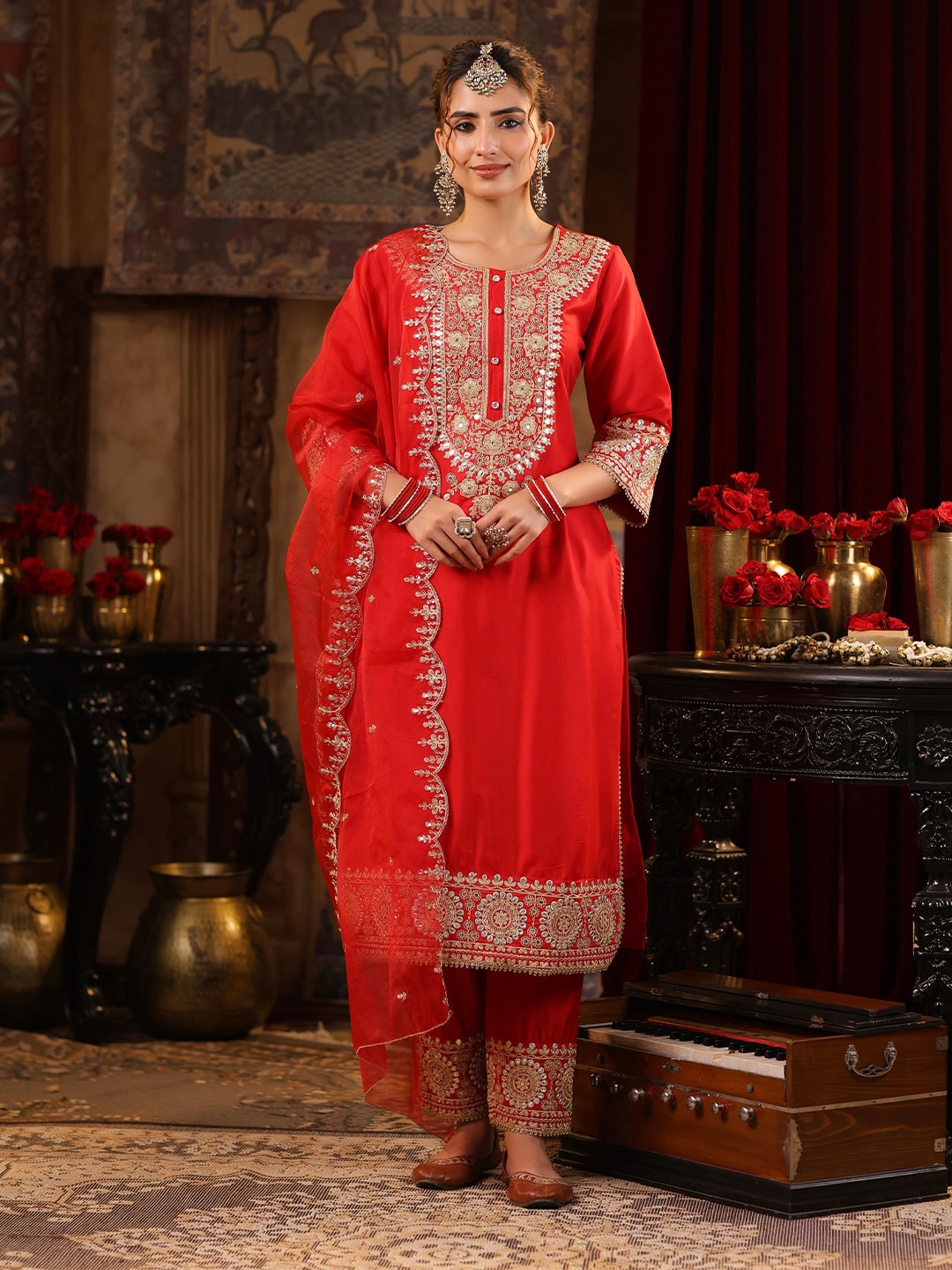 SCAKHI Yoke Design Sequinned Chanderi Silk Straight Kurta with Trousers & Dupatta, Red
SCAKHI Yoke Design Sequinned Chanderi Silk Straight Kurta with Trousers & Dupatta, Red