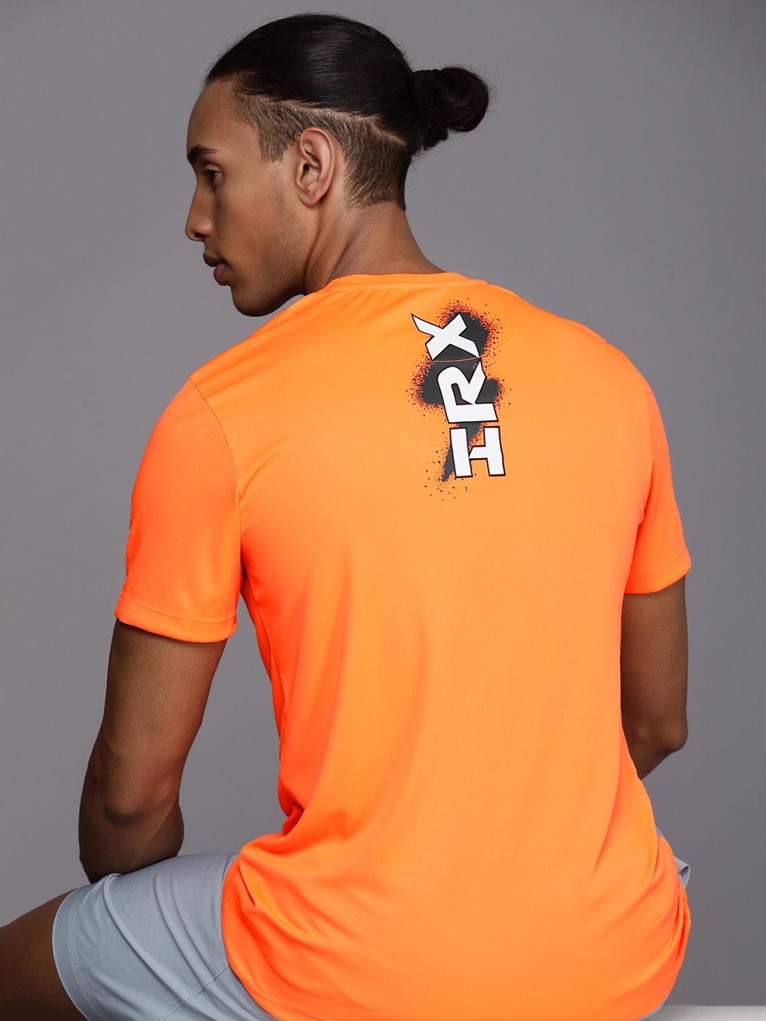 HRX by Hrithik Roshan Brand Logo Printed Rapid-Dry Antimicrobial Training T-shirt, Orange
HRX by Hrithik Roshan Brand Logo Printed Rapid-Dry Antimicrobial Training T-shirt, Orange