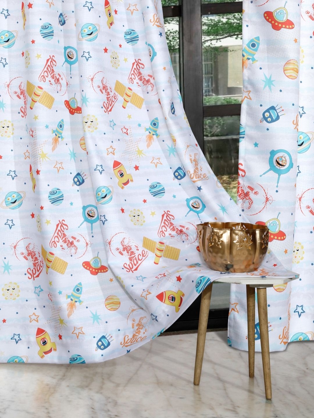 ROSARA HOME White and Orange-Coloured 2 Pieces Quirky Printed Long Door Curtains
ROSARA HOME White and Orange-Coloured 2 Pieces Quirky Printed Long Door Curtains