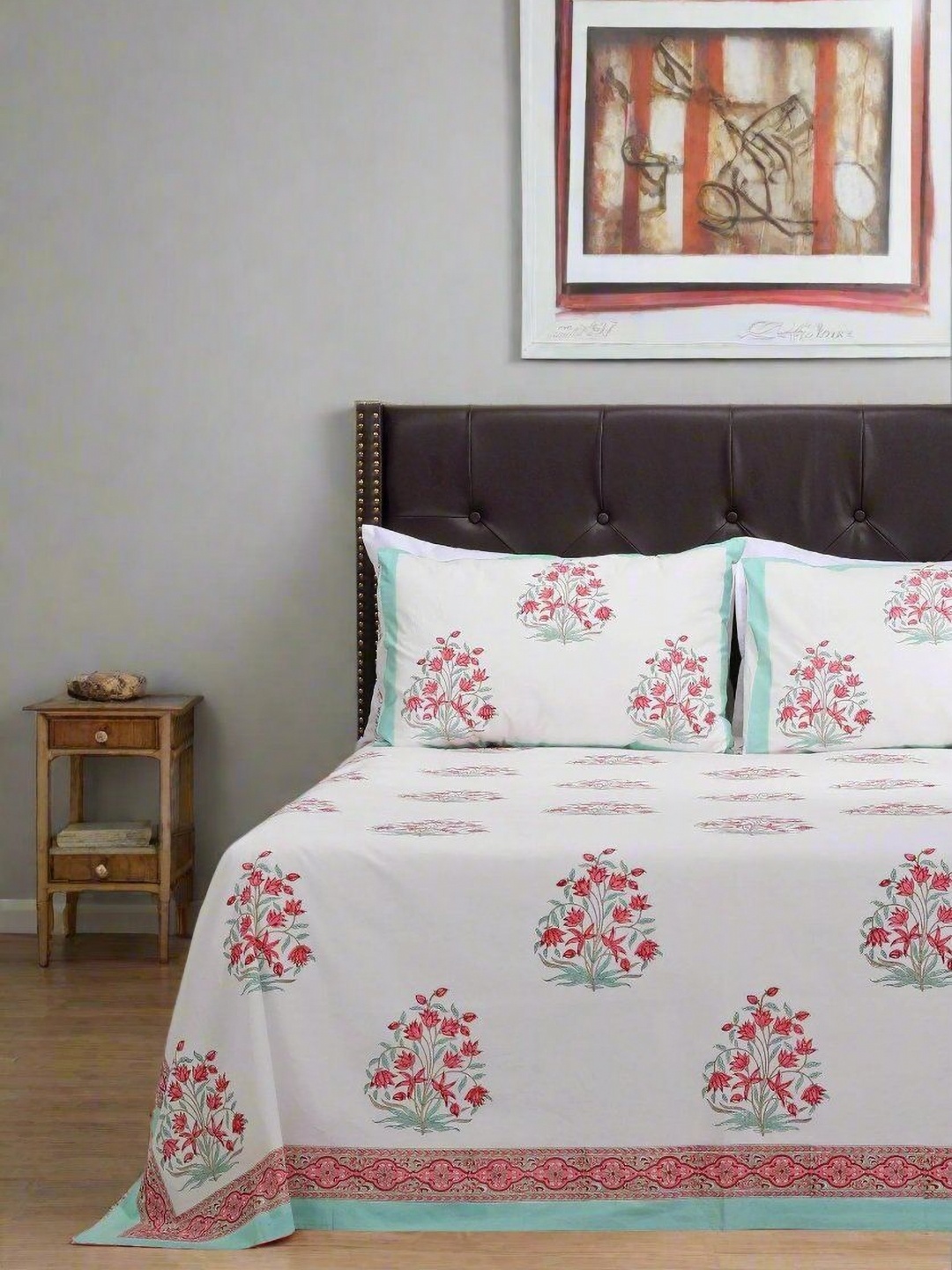 SHAHENAZ Turquoise Blue & White Floral Cotton 210 TC Queen Bedsheet with 2 Pillow Covers
SHAHENAZ Turquoise Blue & White Floral Cotton 210 TC Queen Bedsheet with 2 Pillow Covers