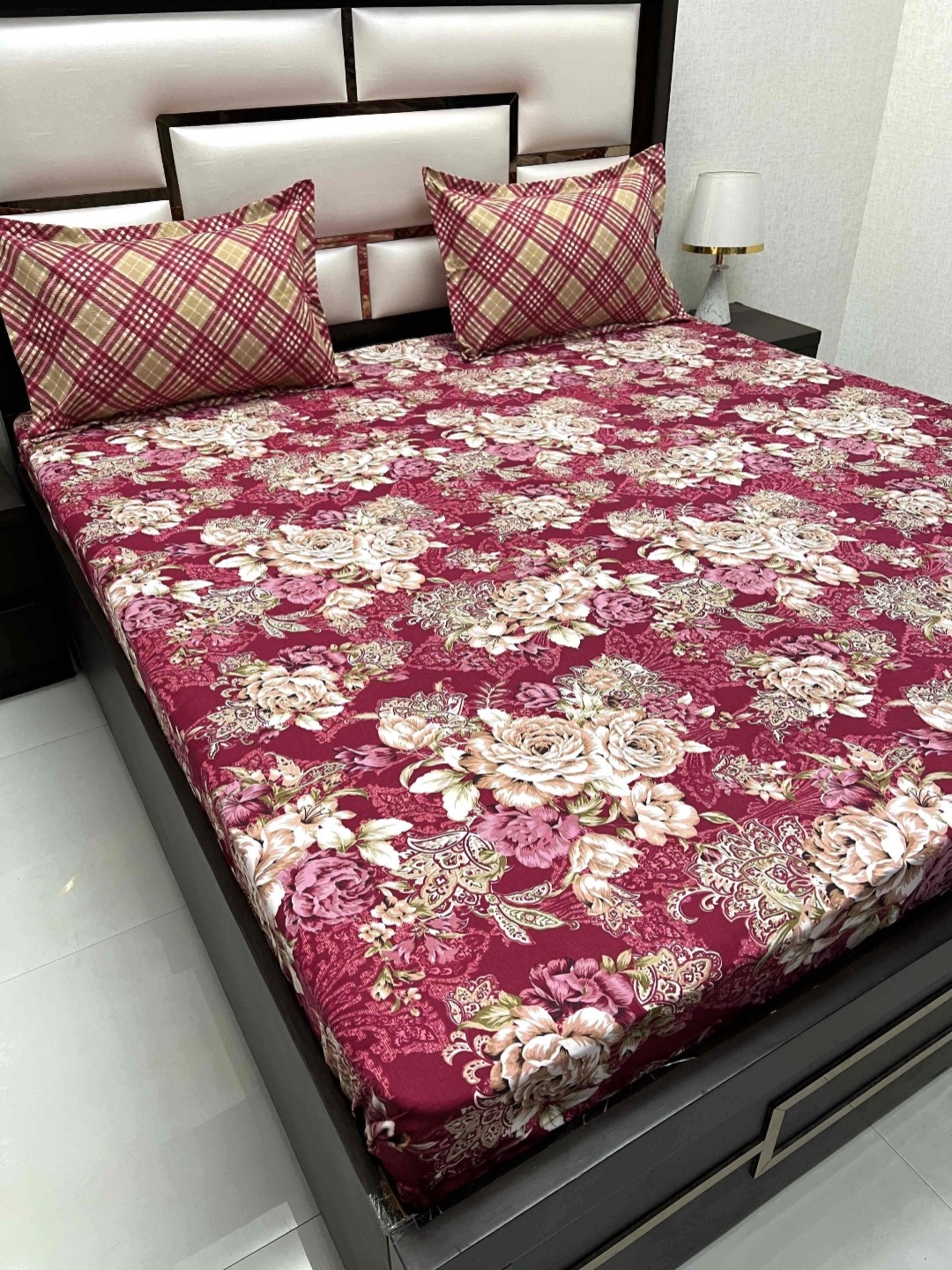 Pure Decor King Size Fitted Double Bed Bedsheet With 2 Pillow Covers 6 ft X 6.3 ft X 1 ft, Maroon
Pure Decor King Size Fitted Double Bed Bedsheet With 2 Pillow Covers 6 ft X 6.3 ft X 1 ft, Maroon