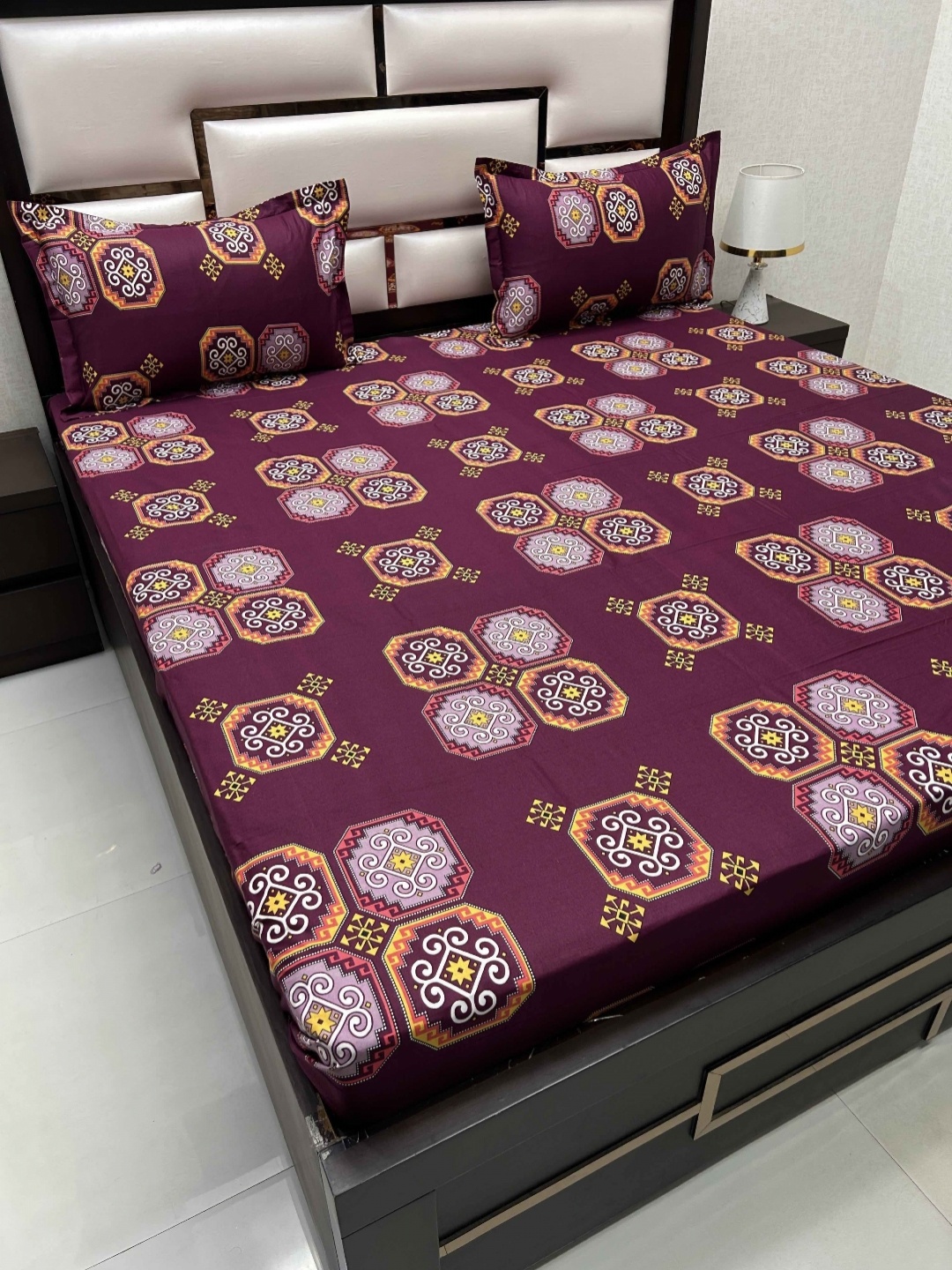 Pure Decor Velar Sib Purple & White Ethnic Motifs Printed Cotton 350 TC King Bedsheet Set
Pure Decor Velar Sib Purple & White Ethnic Motifs Printed Cotton 350 TC King Bedsheet Set