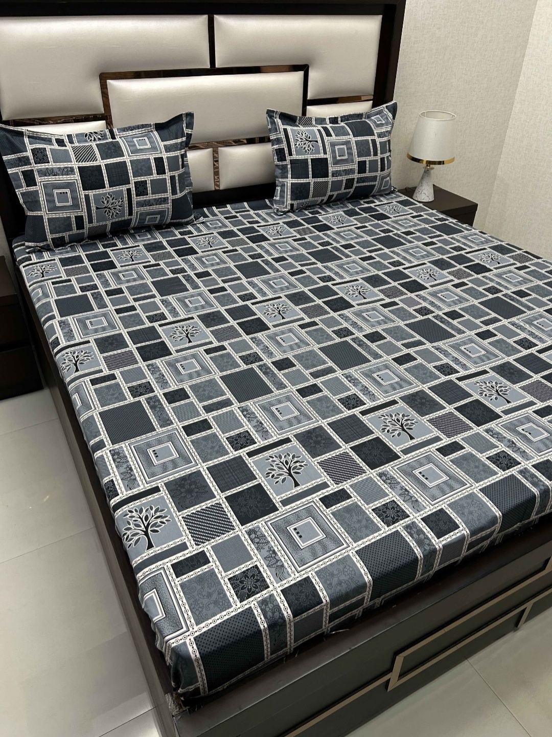 Pure Decor Velar Sib Black Printed Pure Cotton 220 TC King Bedsheet With 2 Pillow Covers
Pure Decor Velar Sib Black Printed Pure Cotton 220 TC King Bedsheet With 2 Pillow Covers