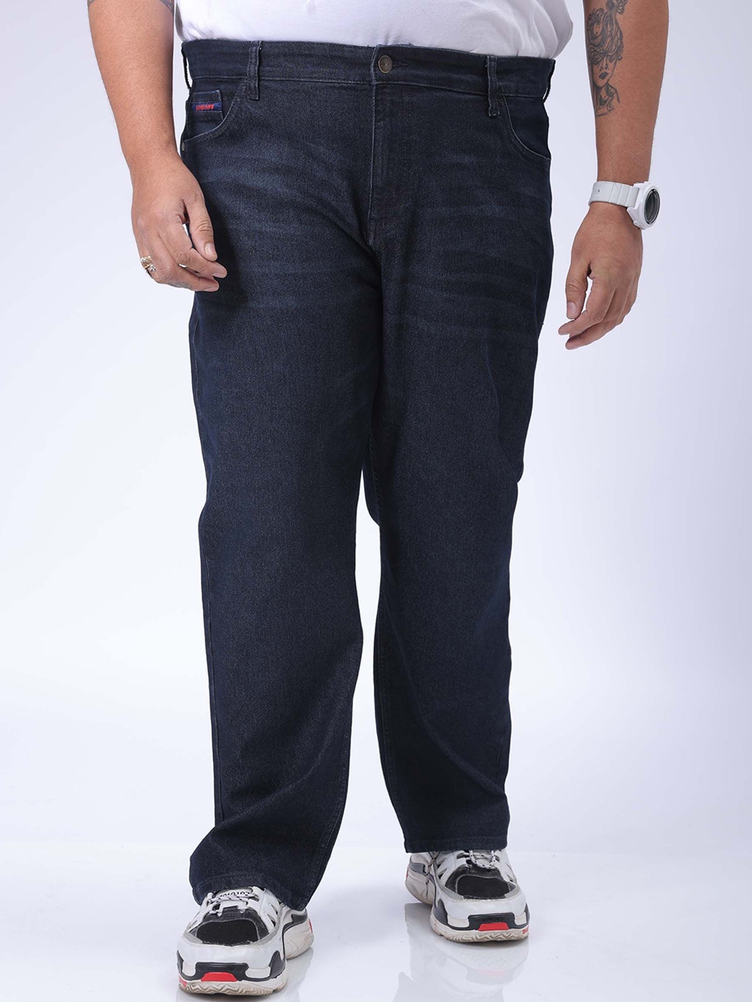Hardsoda by The Indian Garage Co Men Mid-Rise Straight Fit Stretchable Jeans, Blue
Hardsoda by The Indian Garage Co Men Mid-Rise Straight Fit Stretchable Jeans, Blue