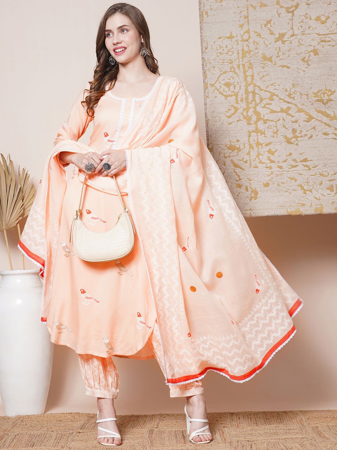 Anni Designer Abstract Printed Regular Straight Kurta with Trousers & Dupatta, Peach
Anni Designer Abstract Printed Regular Straight Kurta with Trousers & Dupatta, Peach