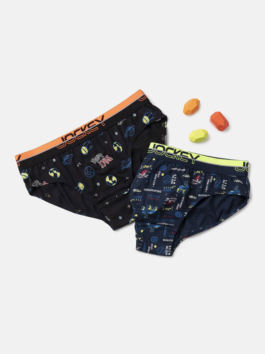 Jockey Boys Pack of 2 Super Combed Cotton Printed Trunk with Ultrasoft Waistband-PB03, Black
Jockey Boys Pack of 2 Super Combed Cotton Printed Trunk with Ultrasoft Waistband-PB03, Black