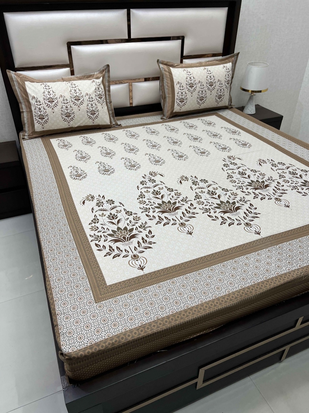 Pure Decor White & Brown Ethnic Motifs Pure Cotton 220 TC King Bedsheet & 2 Pillow Covers
Pure Decor White & Brown Ethnic Motifs Pure Cotton 220 TC King Bedsheet & 2 Pillow Covers