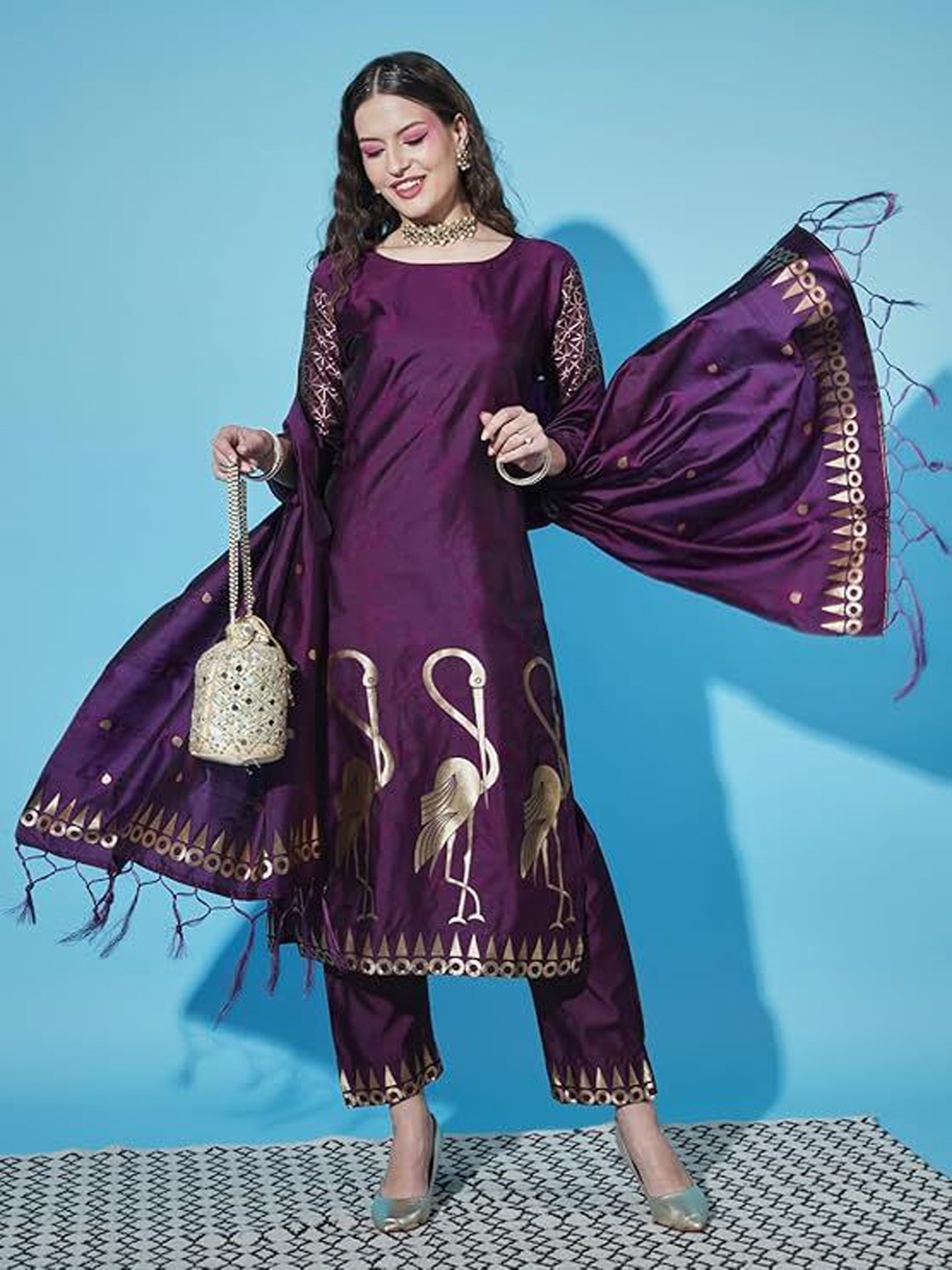 VredeVogel Ethnic Motifs Printed Straight Kurta with Trousers & With Dupatta, Purple
VredeVogel Ethnic Motifs Printed Straight Kurta with Trousers & With Dupatta, Purple