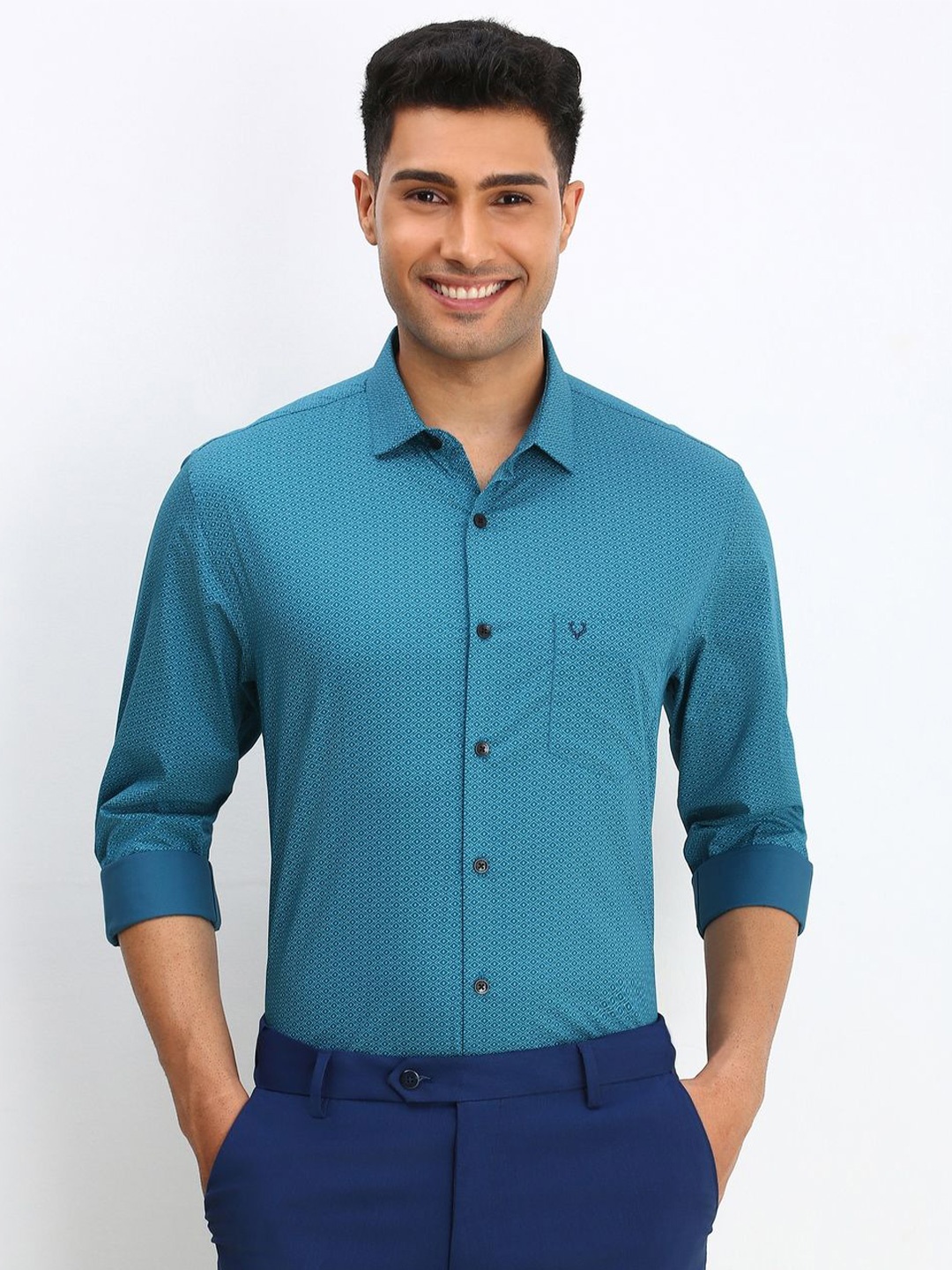 Allen Solly Men Spread Collar Micro Ditsy Printed Cotton Slim Fit Formal Shirt, Blue
Allen Solly Men Spread Collar Micro Ditsy Printed Cotton Slim Fit Formal Shirt, Blue