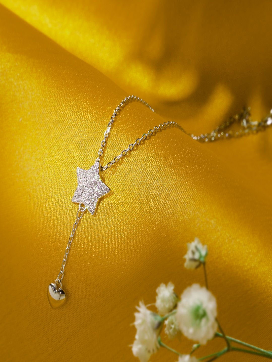 DEESSA 925 Sterling Silver Rhodium-Plated Stones Studded Contemporary Pendant With Chain
DEESSA 925 Sterling Silver Rhodium-Plated Stones Studded Contemporary Pendant With Chain