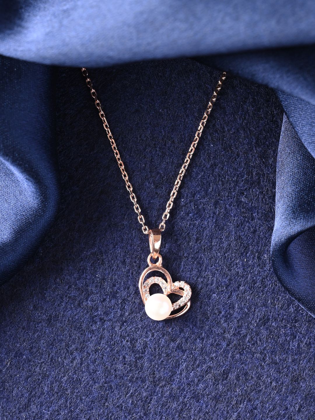 Clara 925 Sterling Silver Rose Gold Plated Pearl Beaded Contemporary Pendant with Chain
Clara 925 Sterling Silver Rose Gold Plated Pearl Beaded Contemporary Pendant with Chain