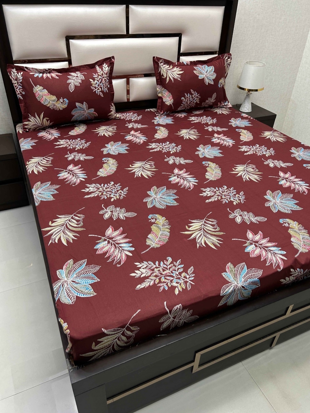 Pure Decor Red Floral Pinted 260 TC Pure Cotton Super King Bedsheet & 2 Pillow Covers
Pure Decor Red Floral Pinted 260 TC Pure Cotton Super King Bedsheet & 2 Pillow Covers