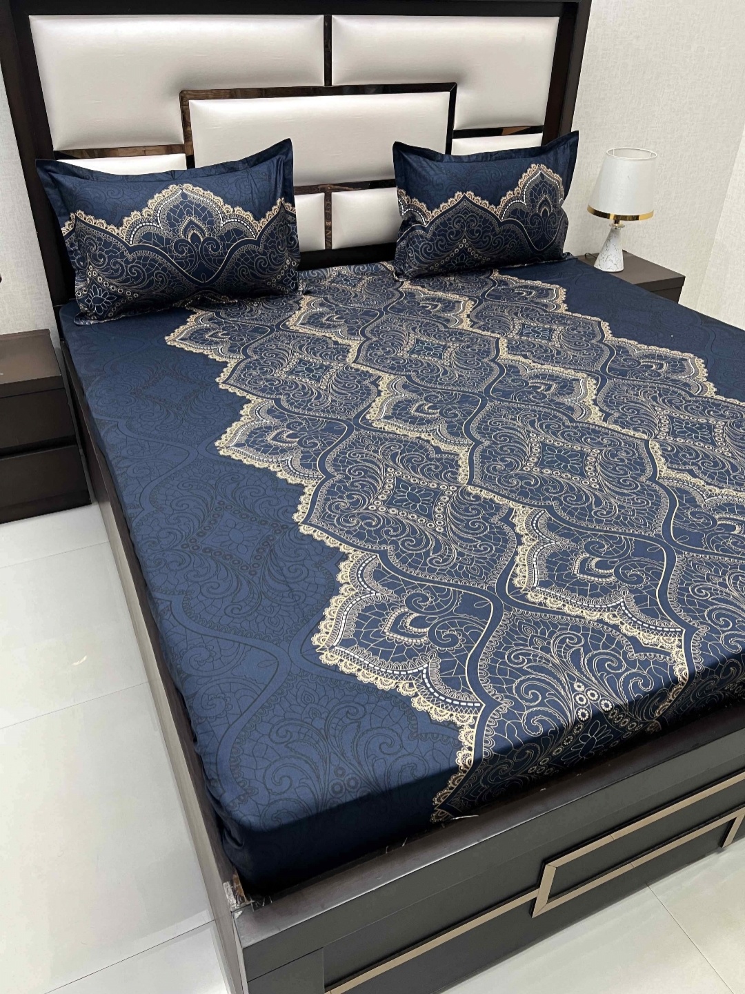 Pure Decor Velar Sib Blue Ethnic Motifs 250 TC Pure Cotton King Bedsheet & 2 Pillow Covers
Pure Decor Velar Sib Blue Ethnic Motifs 250 TC Pure Cotton King Bedsheet & 2 Pillow Covers