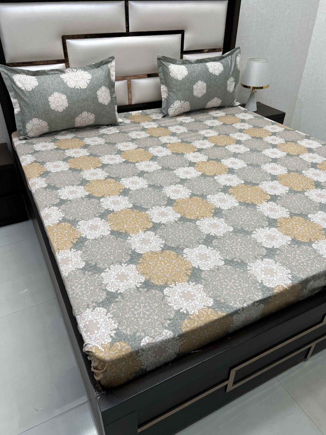 Pure Decor Lifestyle Grey Ethnic Motifs 330 TC Pure Cotton King Bedsheet & 2 Pillow Covers
Pure Decor Lifestyle Grey Ethnic Motifs 330 TC Pure Cotton King Bedsheet & 2 Pillow Covers