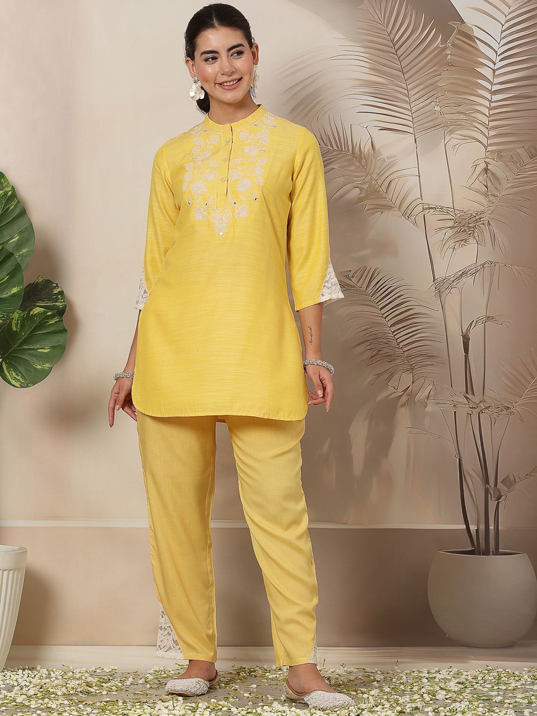 Nayam By Lakshita Floral Yoke Design Straight Thread Work Kurta with Trousers, Yellow
Nayam By Lakshita Floral Yoke Design Straight Thread Work Kurta with Trousers, Yellow