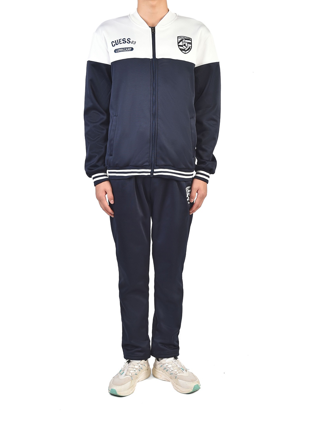 StyleCast x Revolte Colourblocked Round Neck Long Sleeves Jacket with Trouser Tracksuits, Navy blue
StyleCast x Revolte Colourblocked Round Neck Long Sleeves Jacket with Trouser Tracksuits, Navy blue