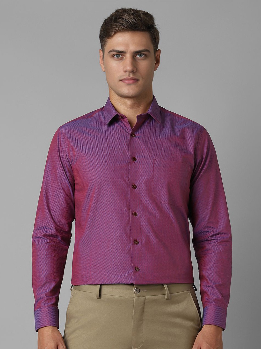 Louis Philippe Men Spread Collar Textured Printed Cotton Slim Fit Formal Shirt, Purple
Louis Philippe Men Spread Collar Textured Printed Cotton Slim Fit Formal Shirt, Purple