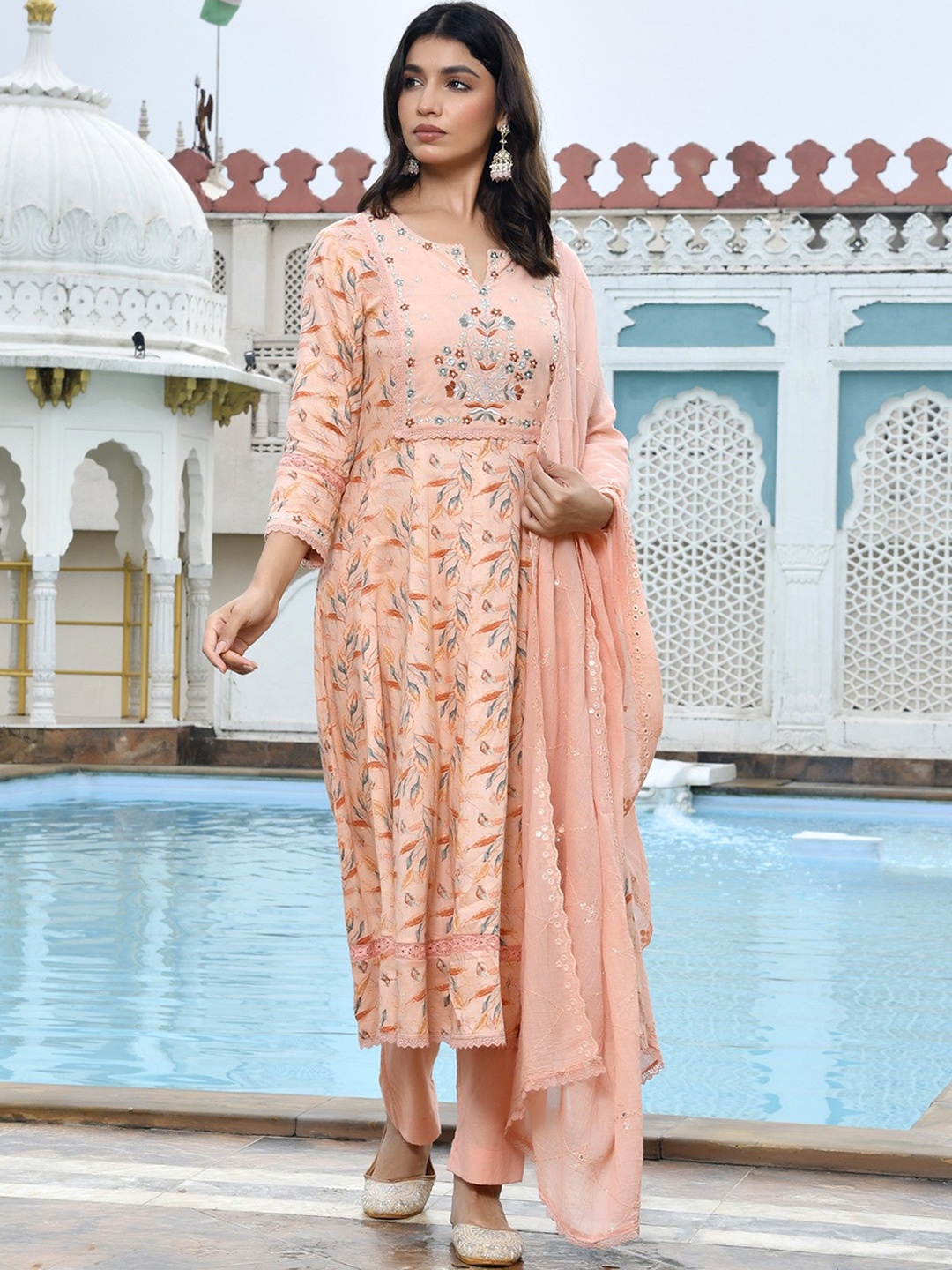 VAASVA JAIPUR Women Floral Printed Thread Work Pure Cotton Kurta with Trousers & Dupatta, Peach
VAASVA JAIPUR Women Floral Printed Thread Work Pure Cotton Kurta with Trousers & Dupatta, Peach