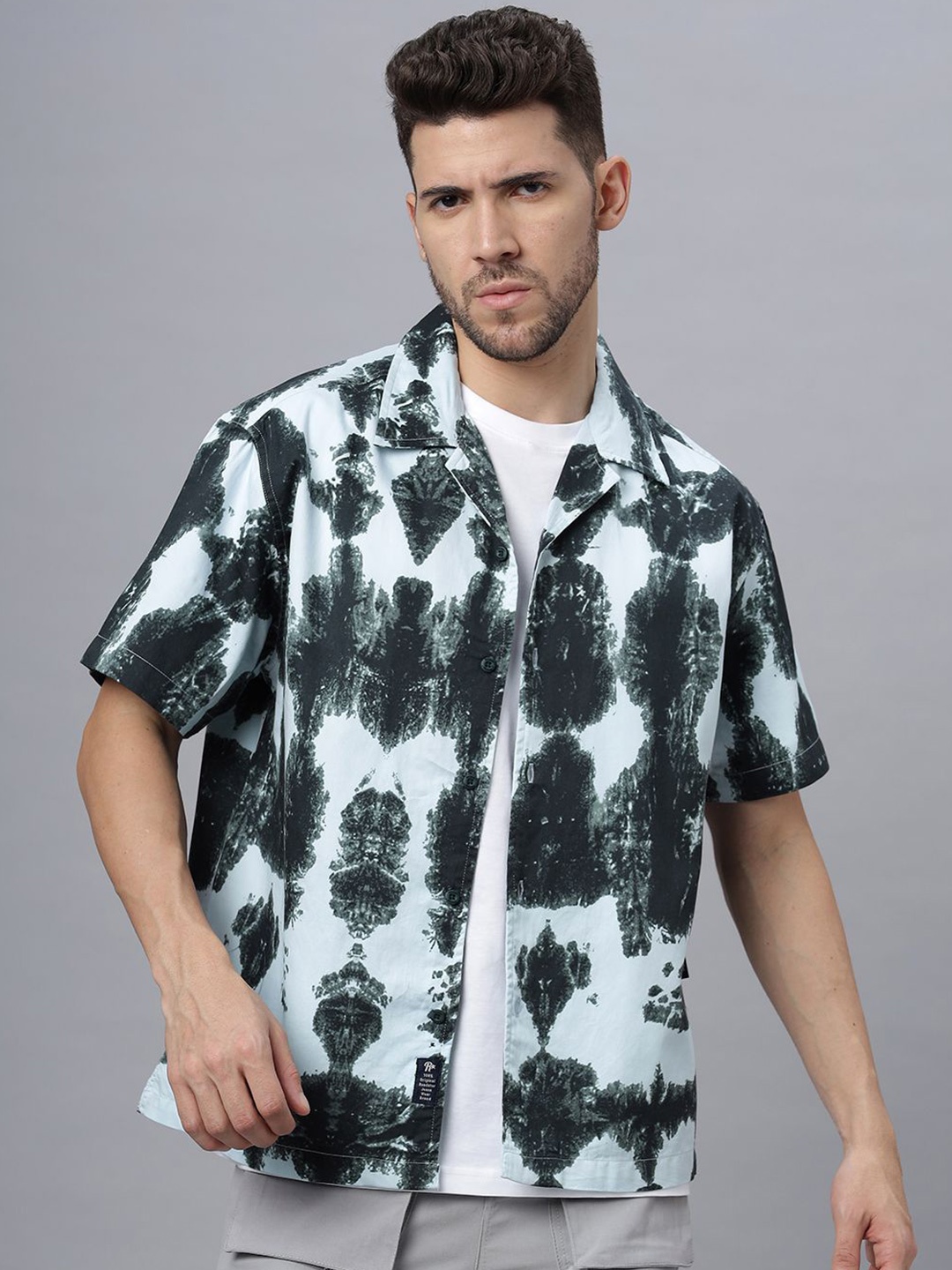 The Roadster Lifestyle Co. Men Relaxed Cuban Collar Abstract Printed Cotton Casual Shirt, White
The Roadster Lifestyle Co. Men Relaxed Cuban Collar Abstract Printed Cotton Casual Shirt, White