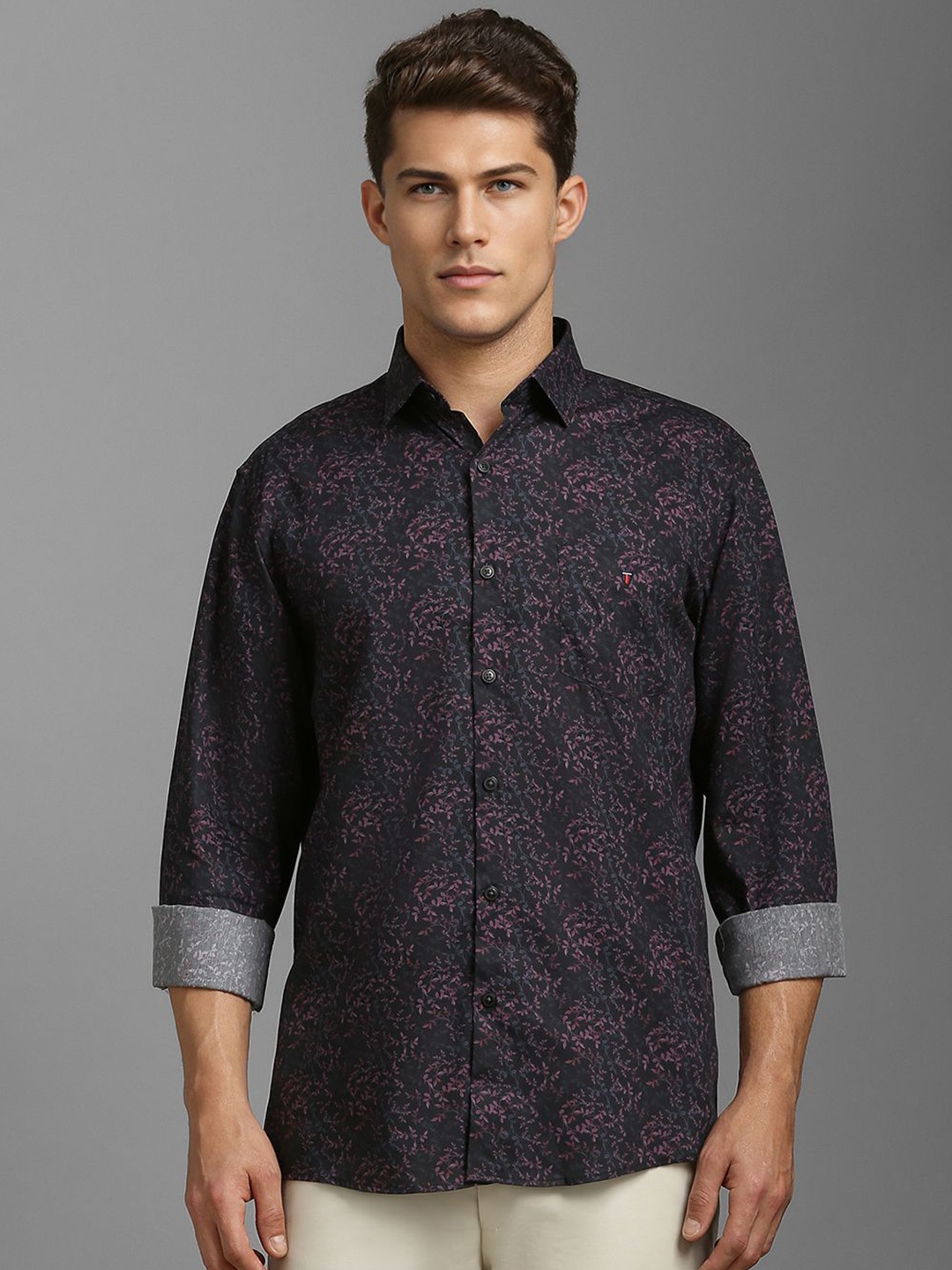 Louis Philippe Sport Men Spread Collar Floral Printed Cotton Slim Fit Casual Shirt, Black
Louis Philippe Sport Men Spread Collar Floral Printed Cotton Slim Fit Casual Shirt, Black