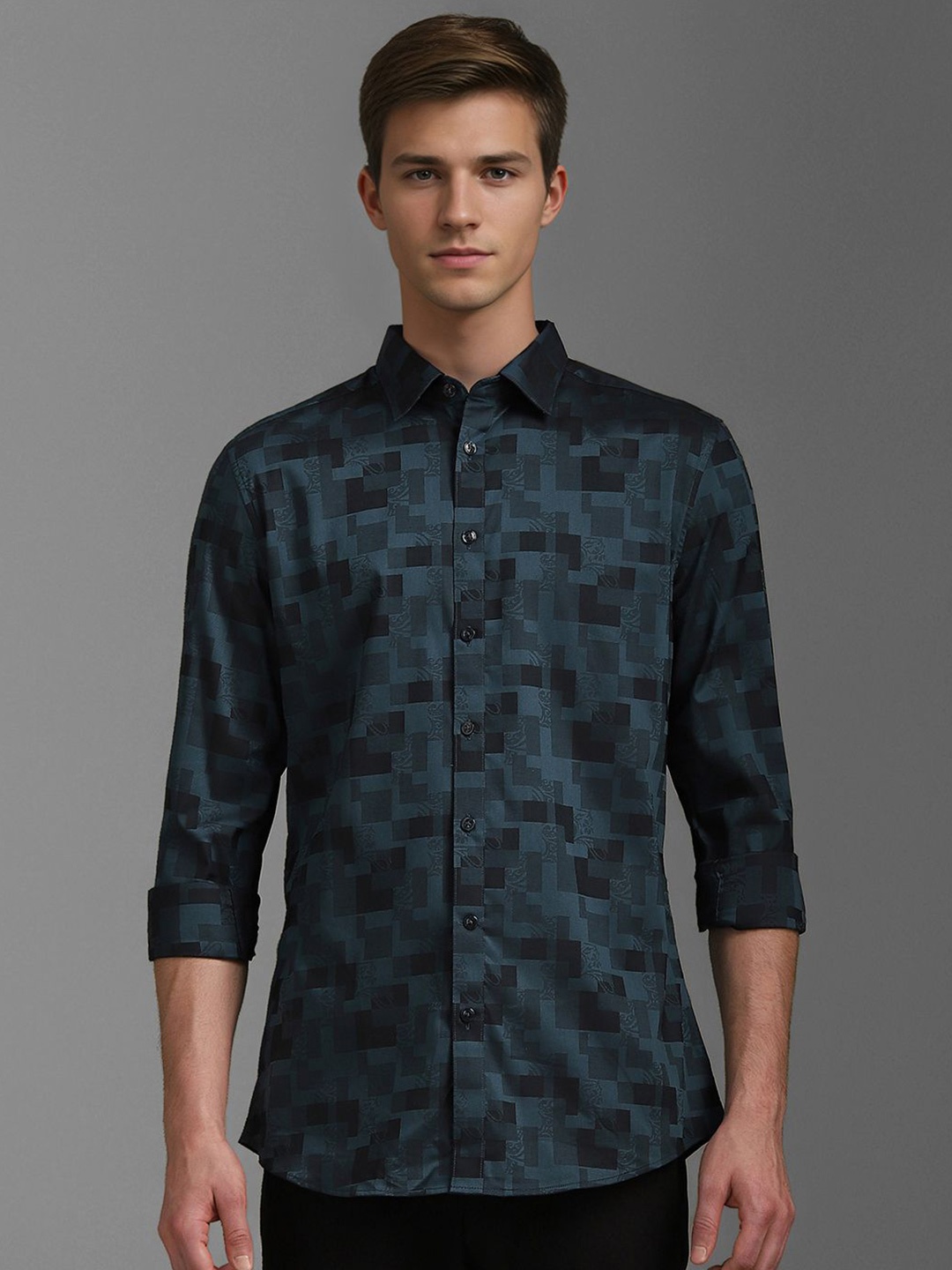 Louis Philippe Sport Men Spread Collar Geometric Printed Cotton Slim Fit Casual Shirt, Blue
Louis Philippe Sport Men Spread Collar Geometric Printed Cotton Slim Fit Casual Shirt, Blue