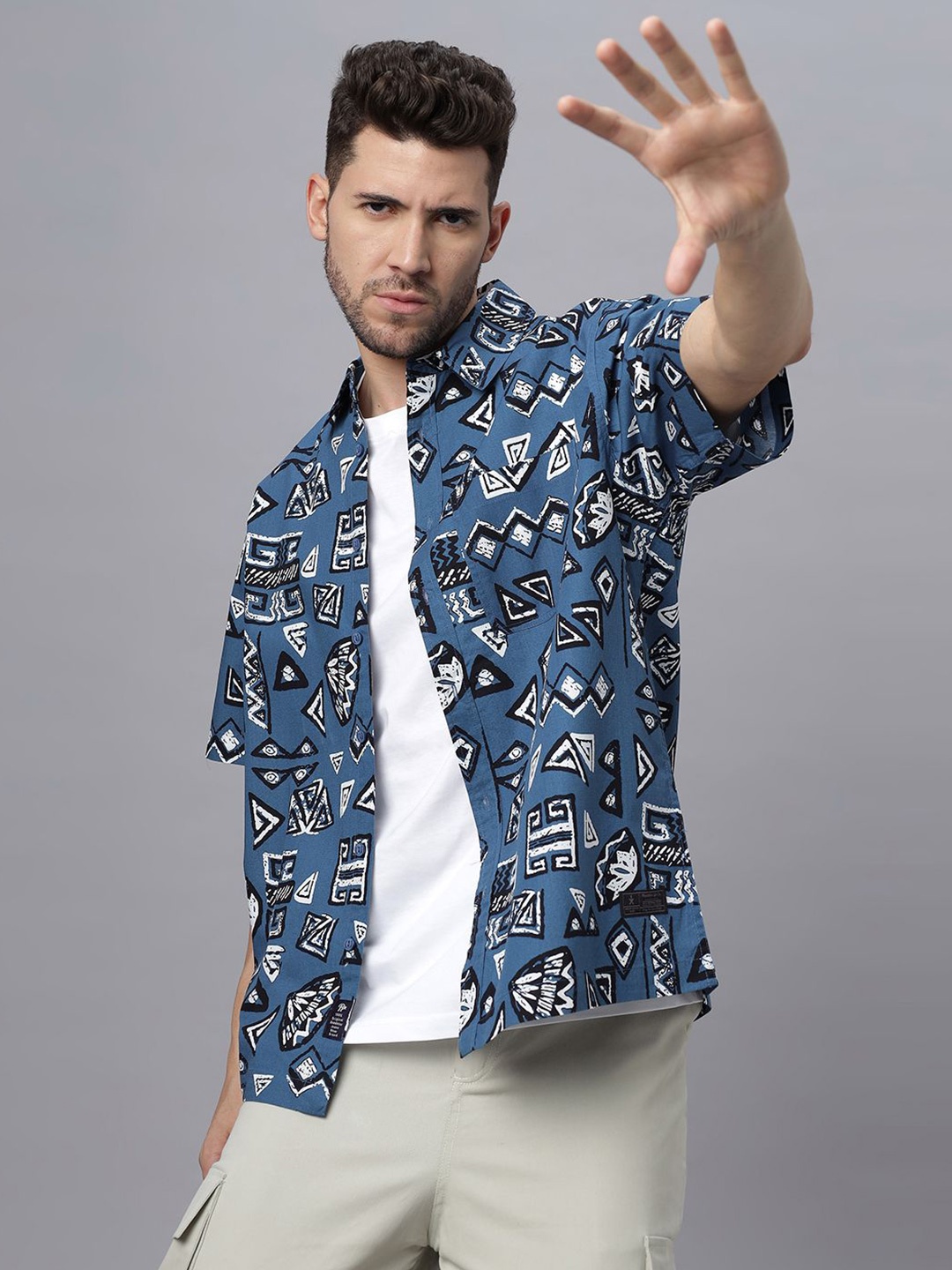 The Roadster Lifestyle Co. Men Relaxed Spread Collar Printed Cotton Casual Shirt, Blue
The Roadster Lifestyle Co. Men Relaxed Spread Collar Printed Cotton Casual Shirt, Blue