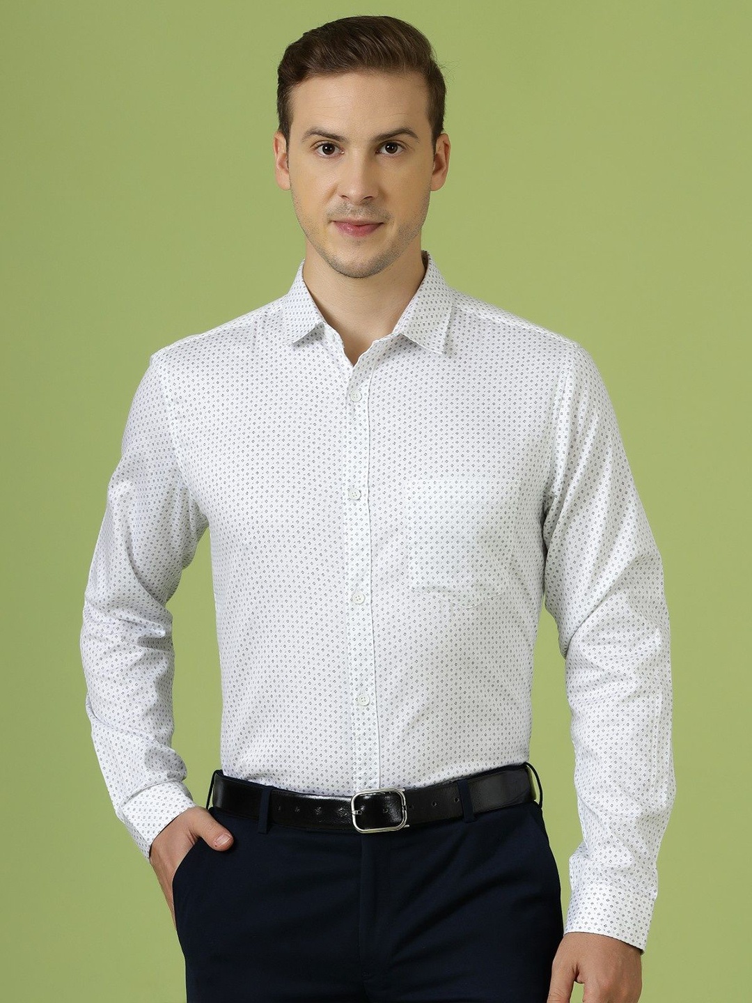 Gavin Paris Men Relaxed Fit Spread Collar Polka Dots Printed Cotton Semiformal Shirt, White
Gavin Paris Men Relaxed Fit Spread Collar Polka Dots Printed Cotton Semiformal Shirt, White
