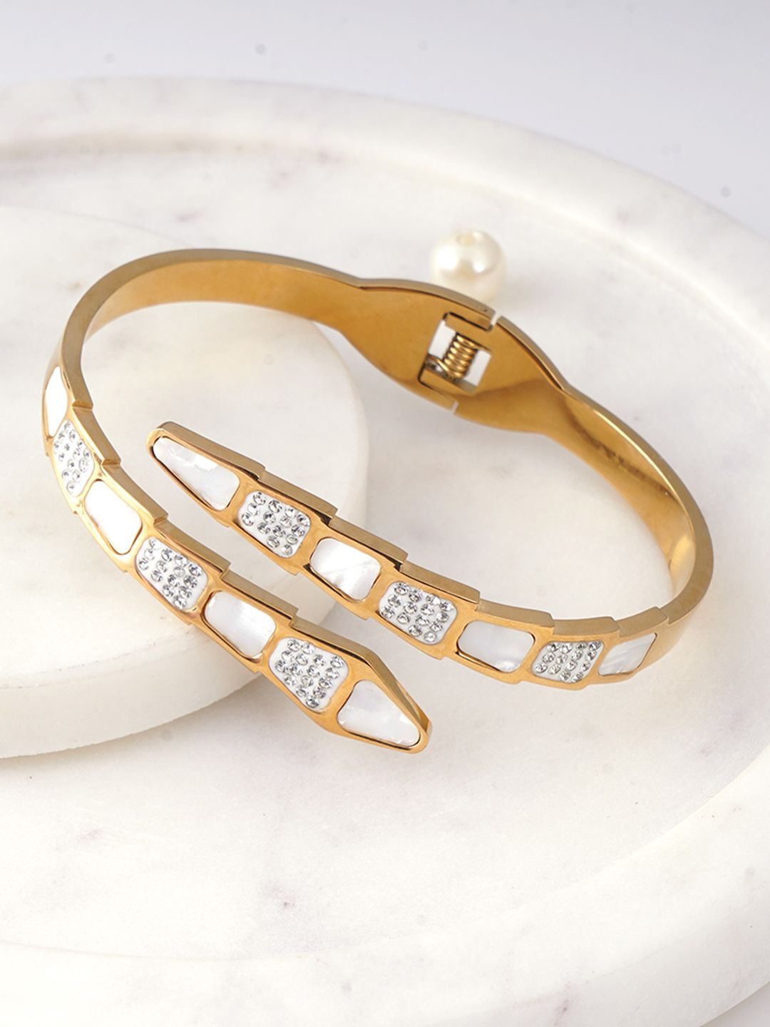 Adwitiya Collection Stainless Steel Gold-Plated Cubic Zirconia Studded Wraparound Bracelet
Adwitiya Collection Stainless Steel Gold-Plated Cubic Zirconia Studded Wraparound Bracelet