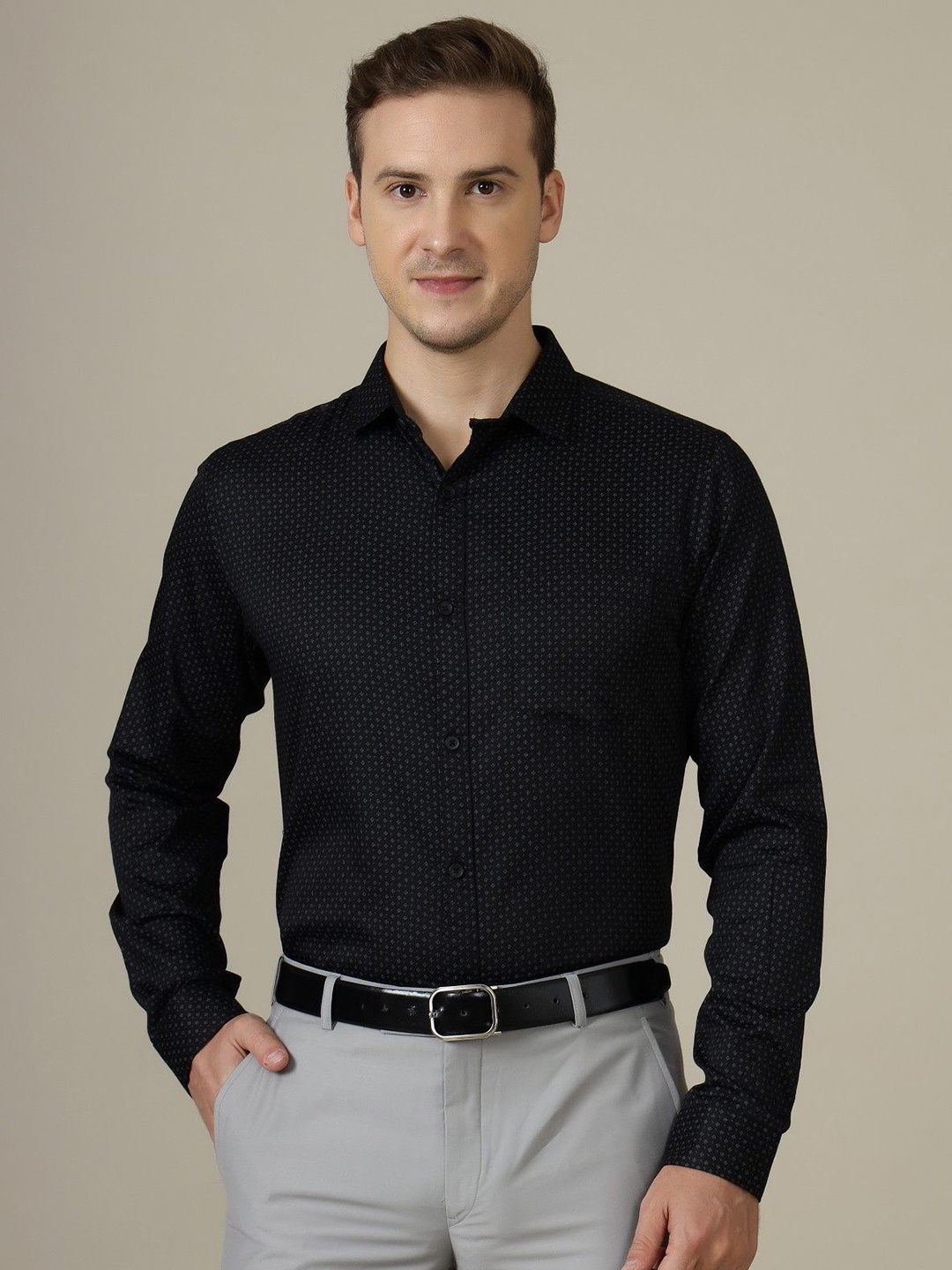 Gavin Paris Men Relaxed Spread Collar Polka Dots Printed Cotton Semiformal Shirt, Black
Gavin Paris Men Relaxed Spread Collar Polka Dots Printed Cotton Semiformal Shirt, Black