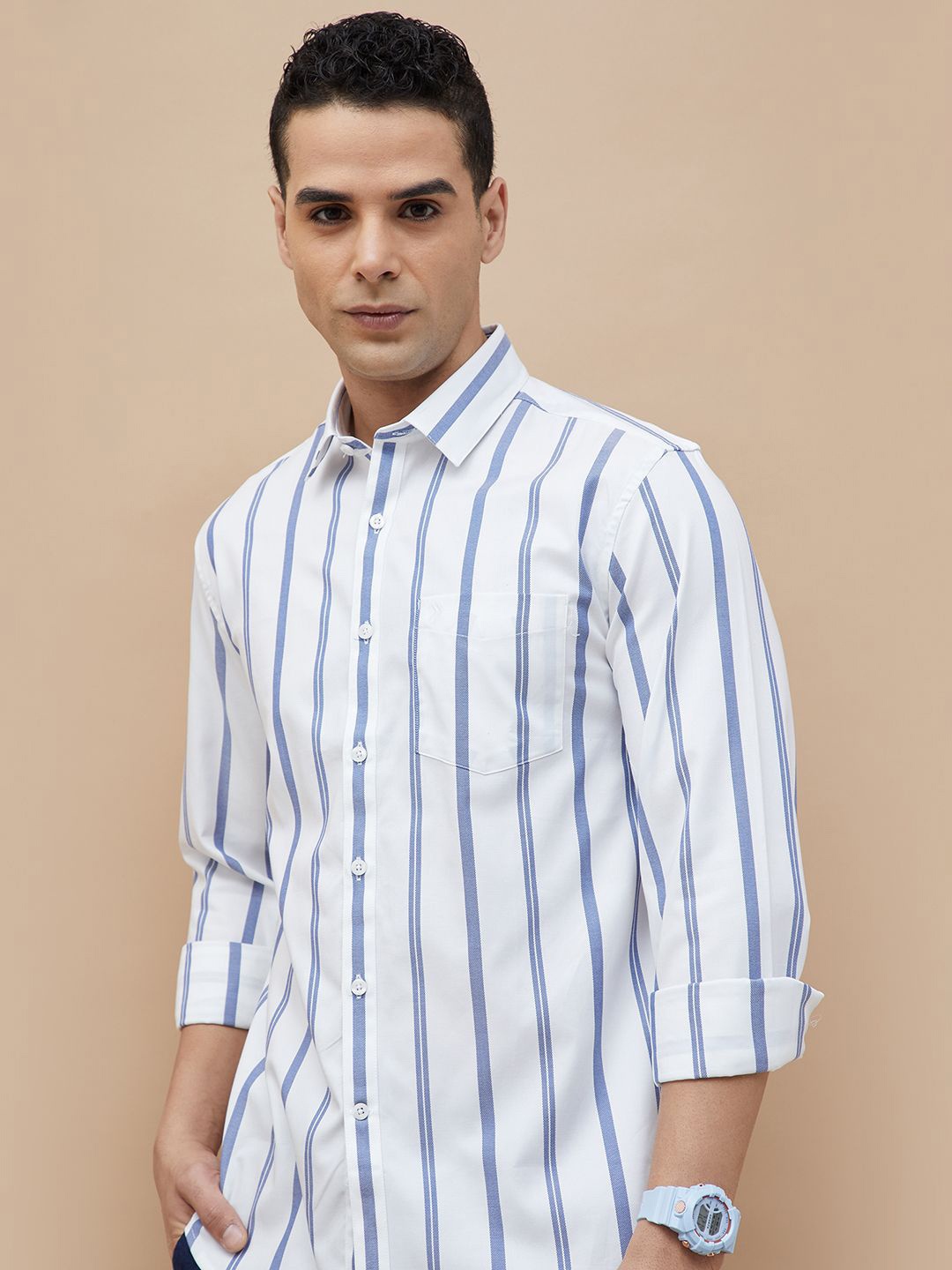 CODE by Lifestyle Men Cutaway Collar Vertical Striped Cotton Casual Shirt, White
CODE by Lifestyle Men Cutaway Collar Vertical Striped Cotton Casual Shirt, White