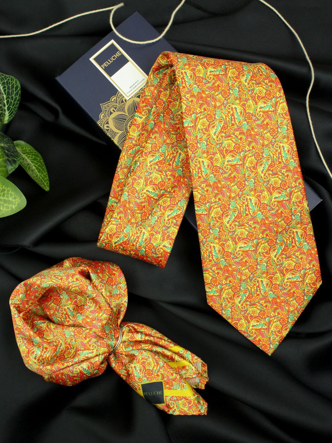 PELUCHE Men Floral Printed Broad Neck Tie & Pocket Square Accessory Gift Set, Yellow
PELUCHE Men Floral Printed Broad Neck Tie & Pocket Square Accessory Gift Set, Yellow