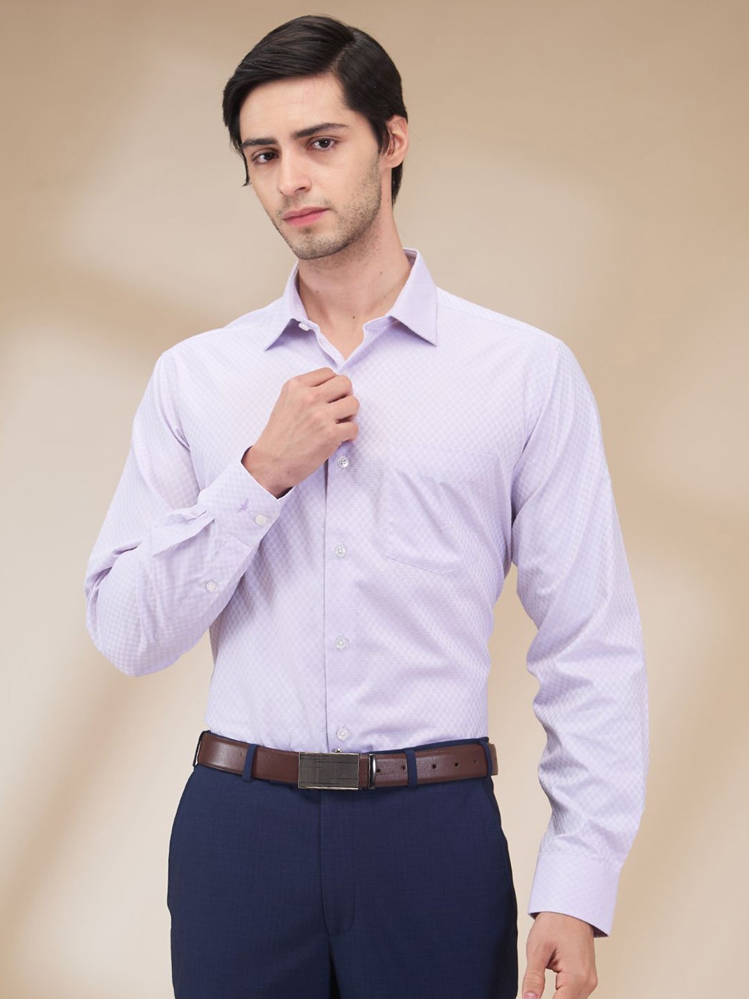 Park Avenue Men Spread Collar Micro Checked Cotton Formal Shirt, Violet
Park Avenue Men Spread Collar Micro Checked Cotton Formal Shirt, Violet