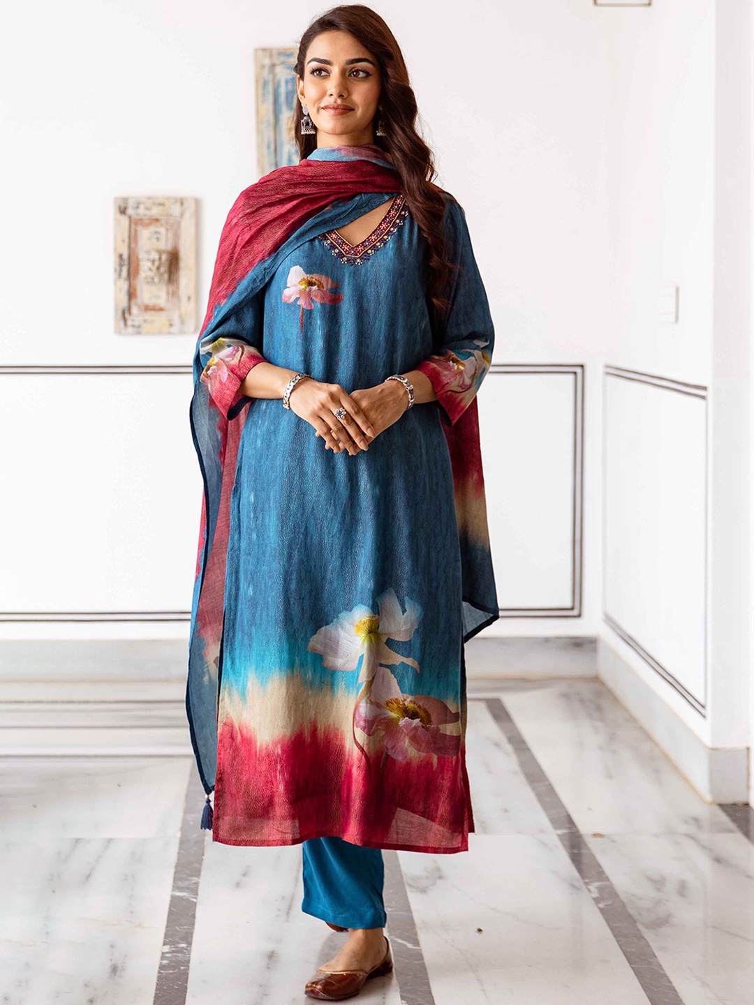 Nehamta Women Floral Printed Regular Kantha Work Kurta with Trousers & Dupatta, Blue
Nehamta Women Floral Printed Regular Kantha Work Kurta with Trousers & Dupatta, Blue
