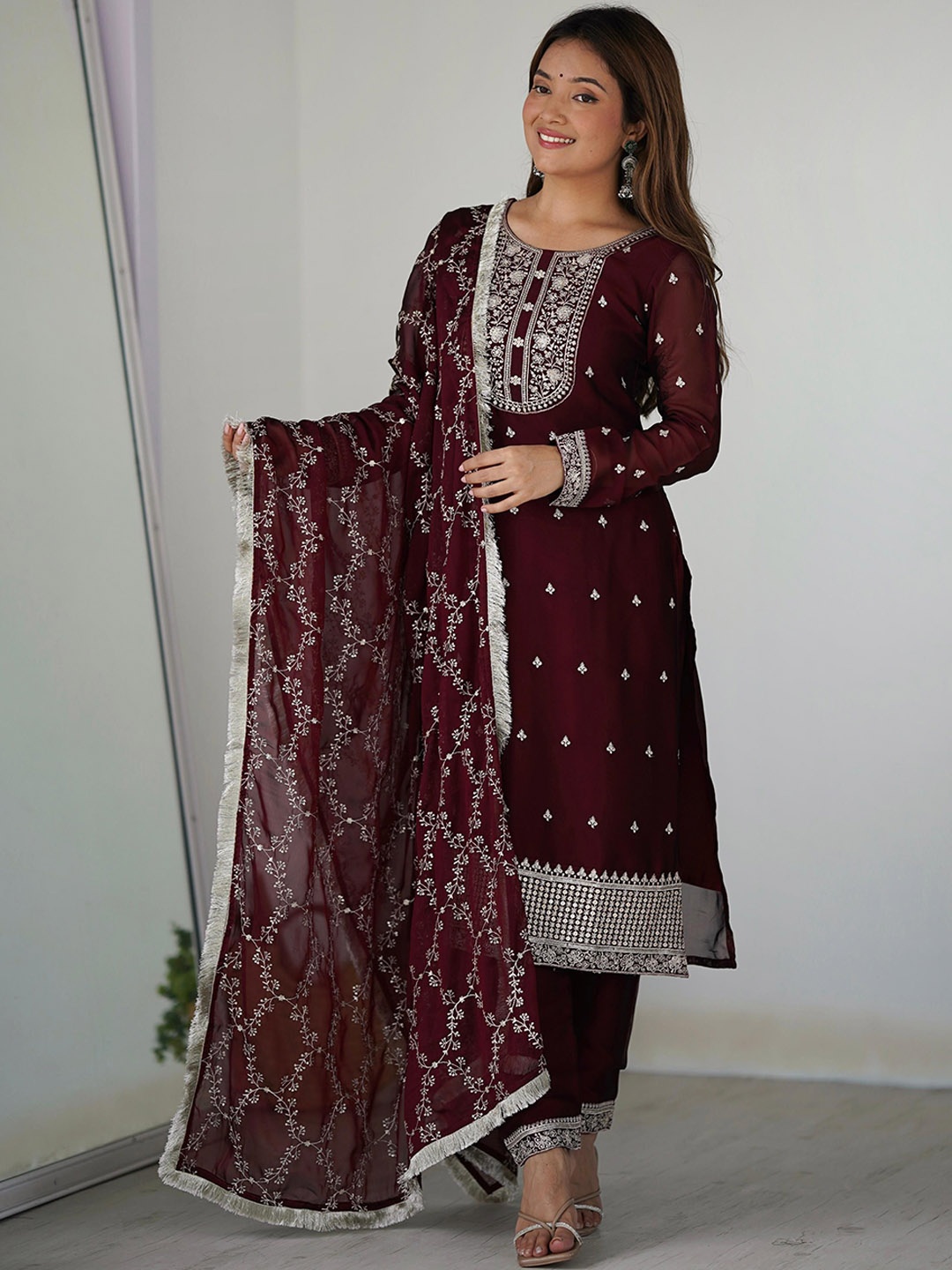 KALINI Women Ethnic Motifs Embroidered Regular Kurta with Trousers & Dupatta, Maroon
KALINI Women Ethnic Motifs Embroidered Regular Kurta with Trousers & Dupatta, Maroon